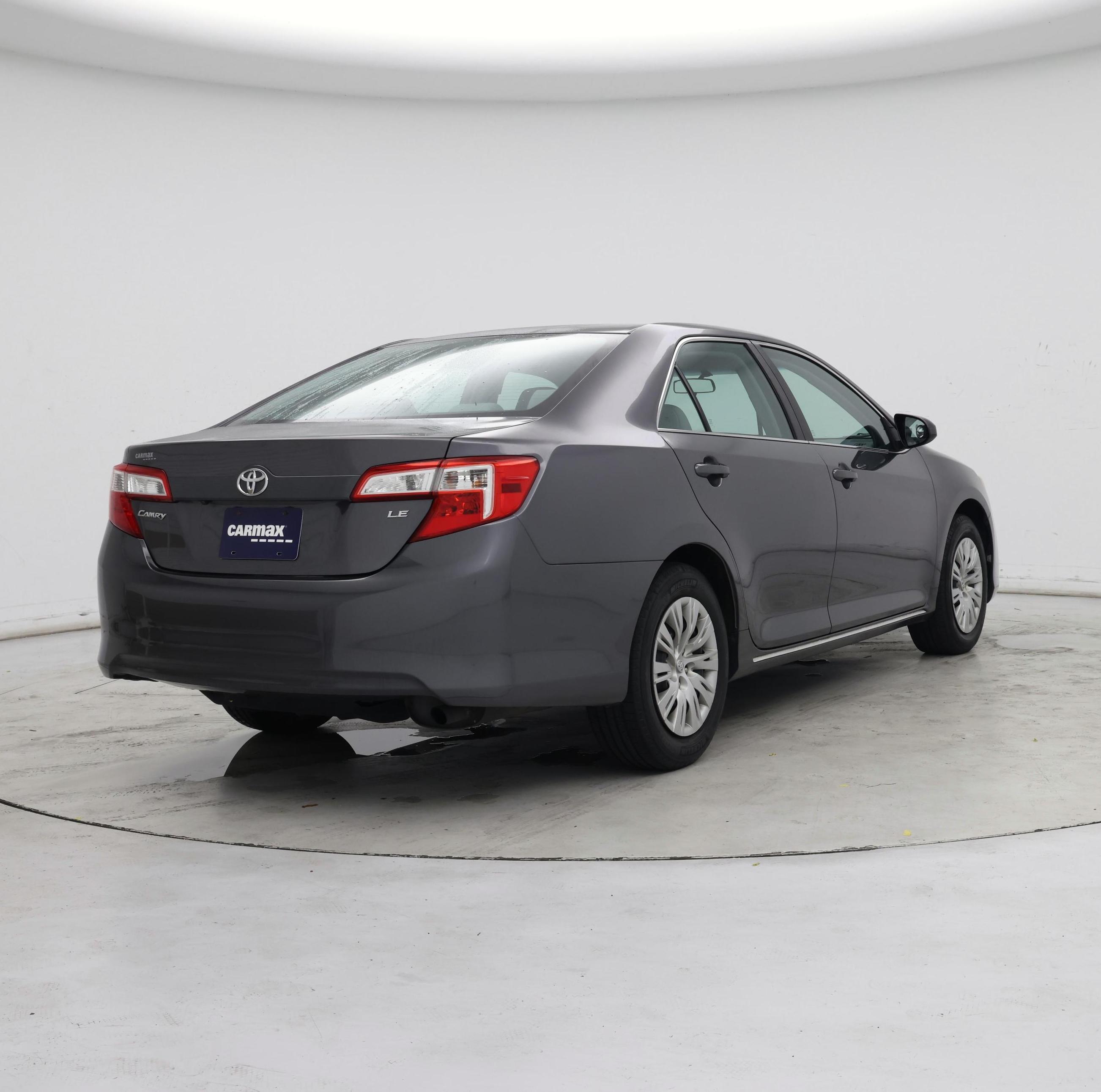Thumbnail: 2014 Toyota Camry - 8