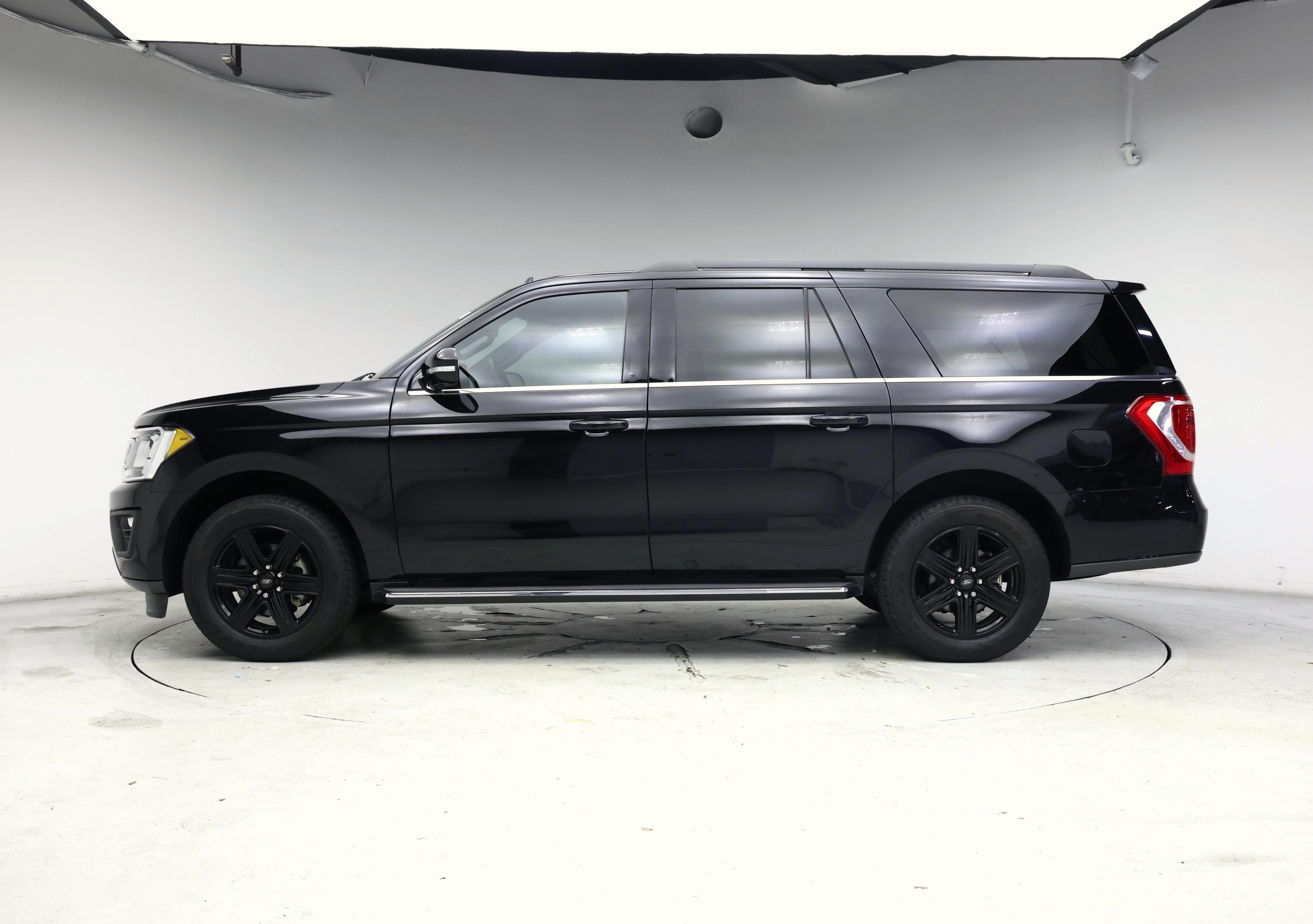 Thumbnail: 2020 Ford Expedition - 3