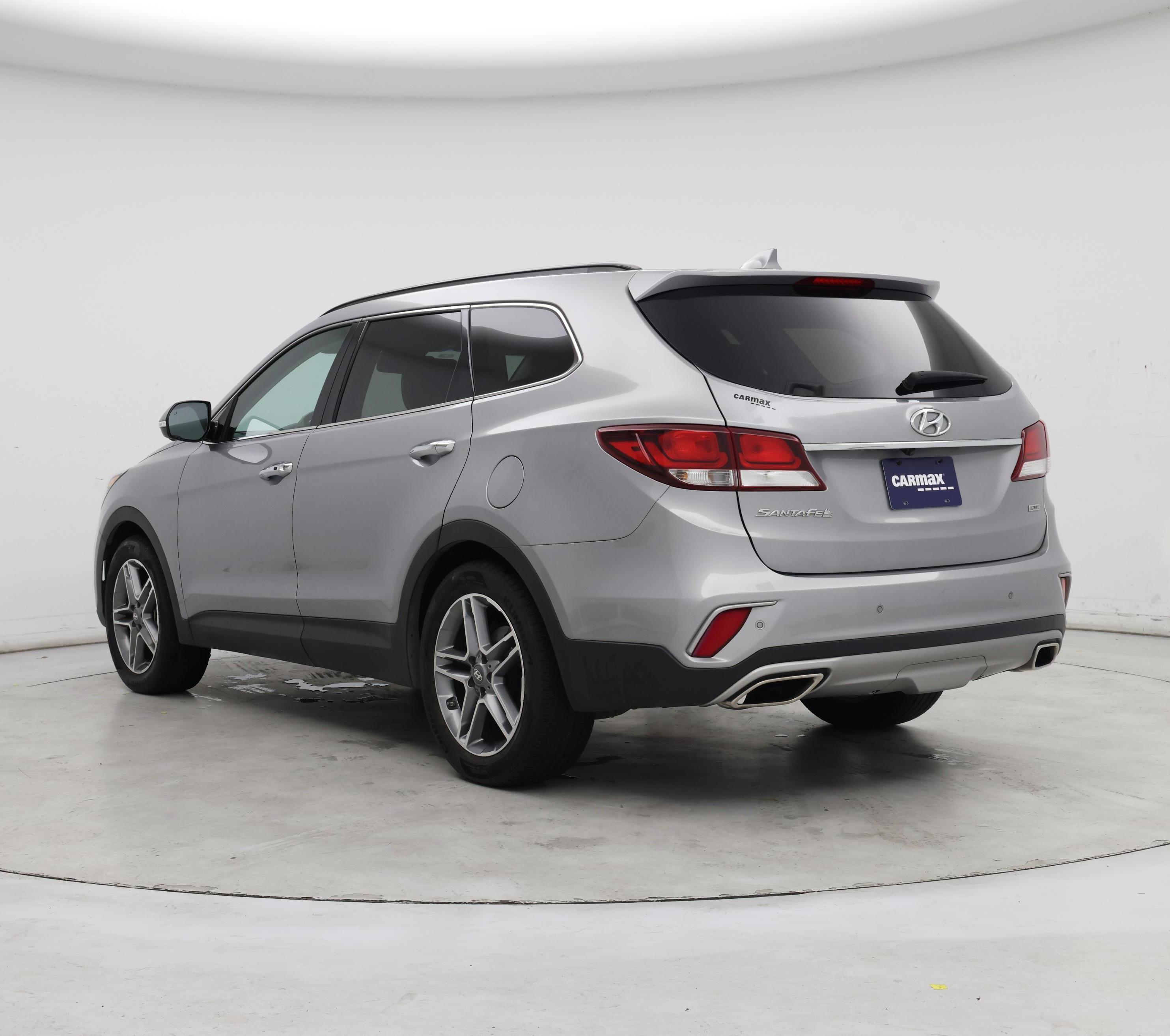 Thumbnail: 2017 Hyundai Santa Fe - 2