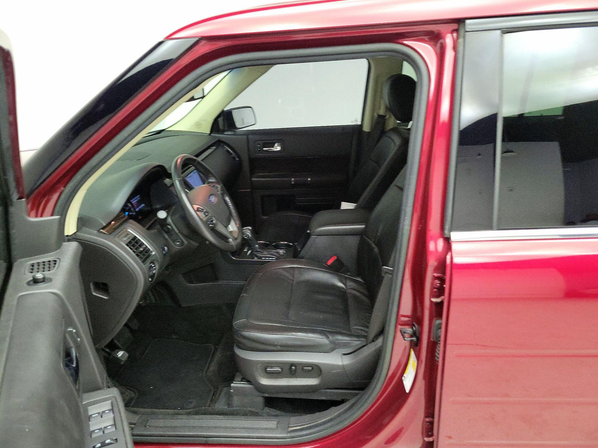 Thumbnail: 2014 Ford Flex - 11