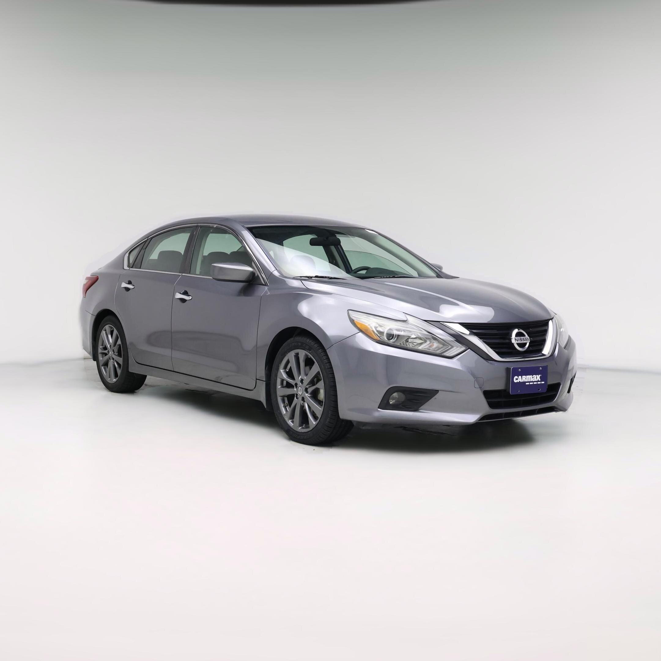 Thumbnail: 2018 Nissan Altima - 1
