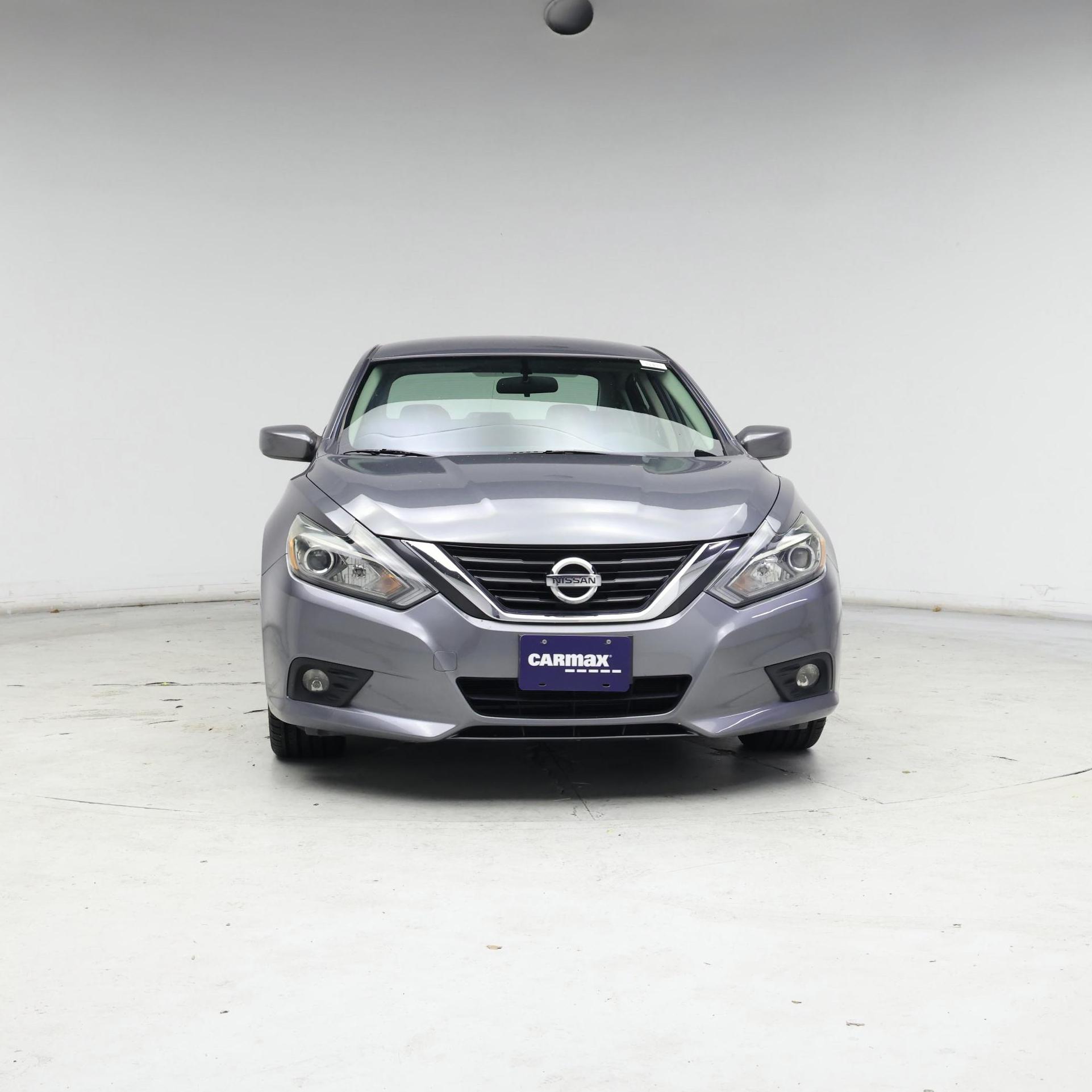 Thumbnail: 2018 Nissan Altima - 5