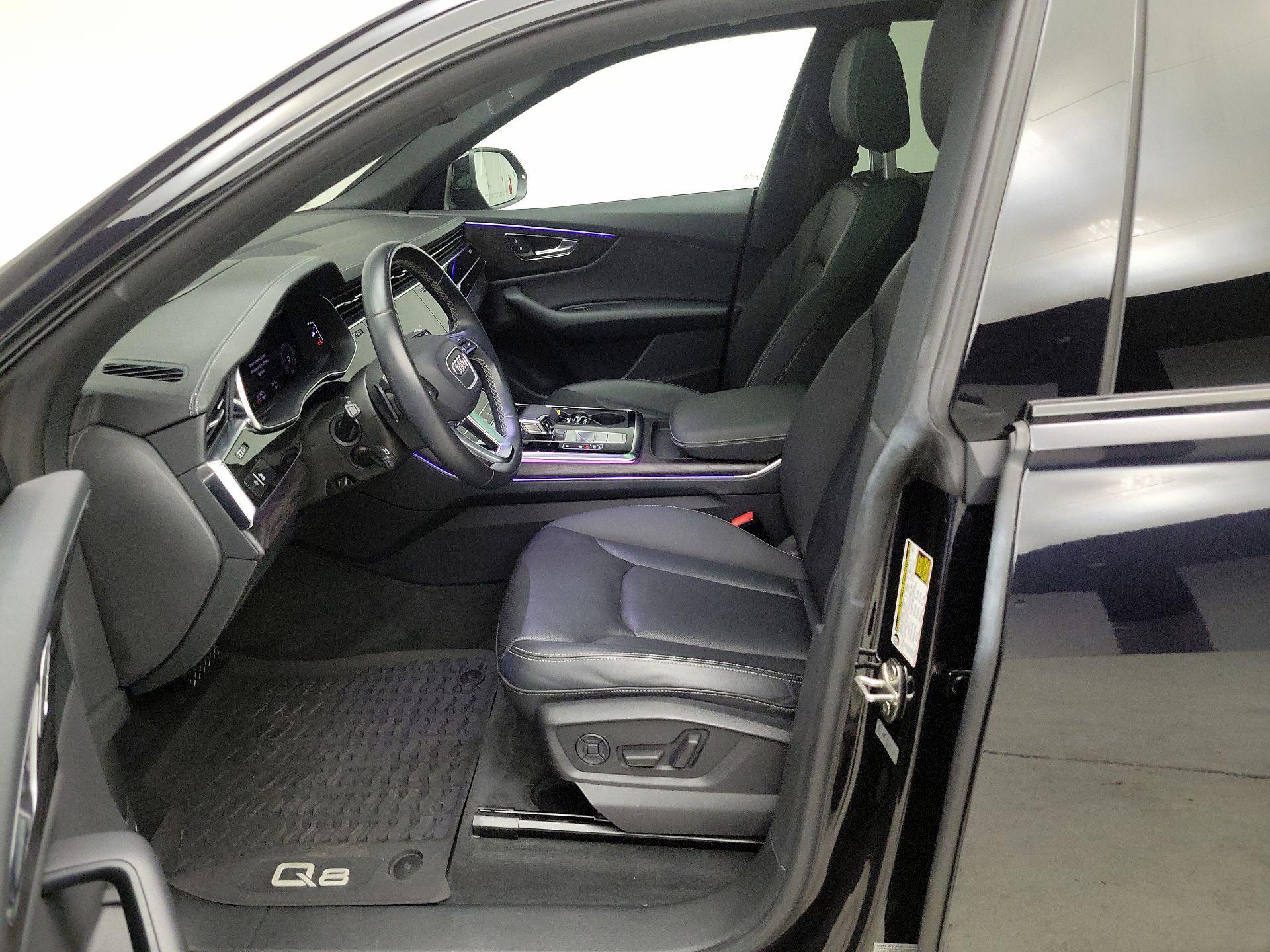 Thumbnail: 2021 Audi Q8 - 11