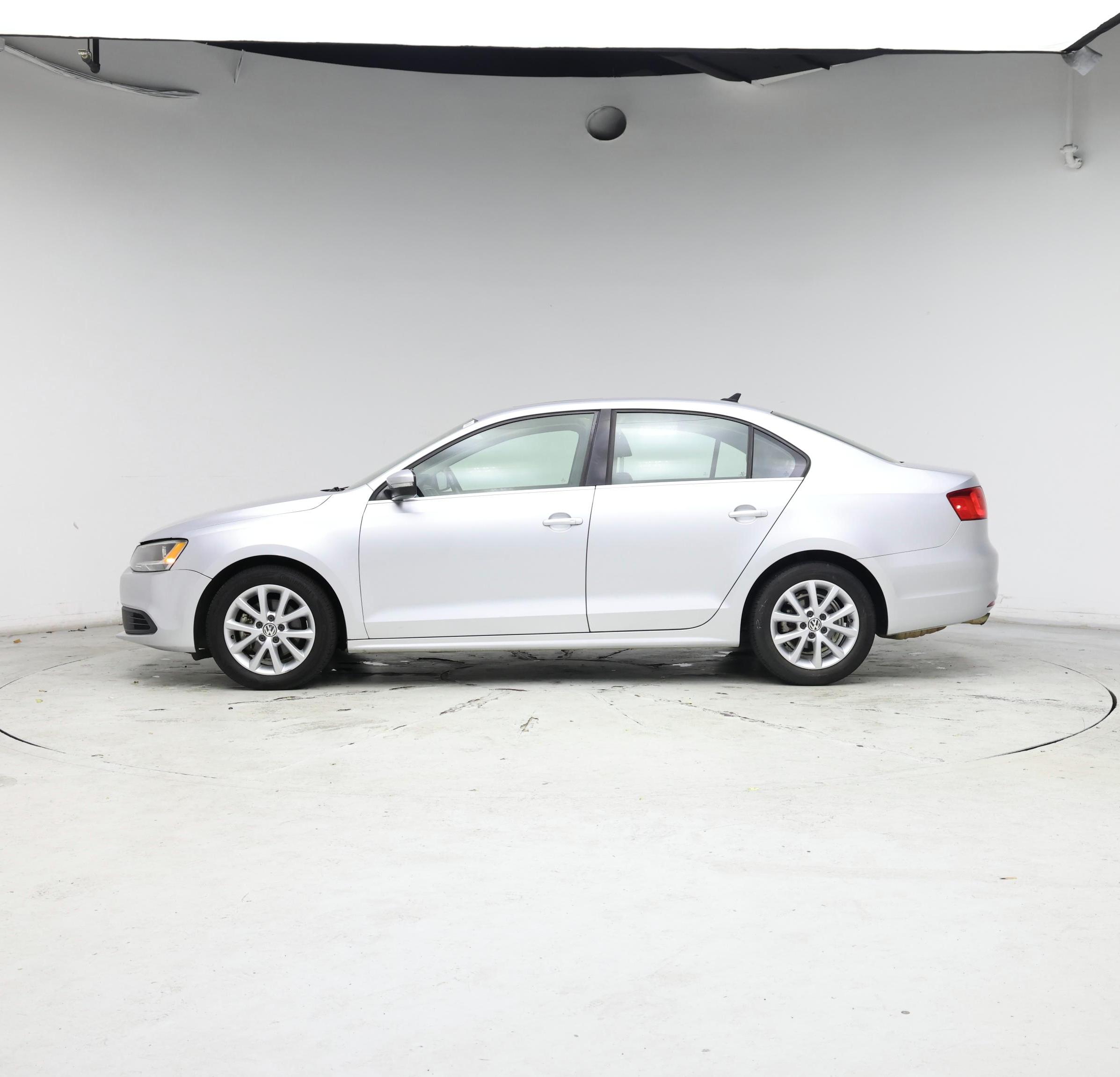 Thumbnail: 2014 Volkswagen Jetta - 3