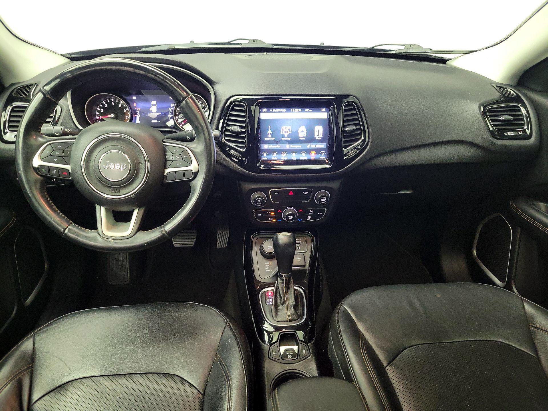 Thumbnail: 2018 Jeep Compass - 9
