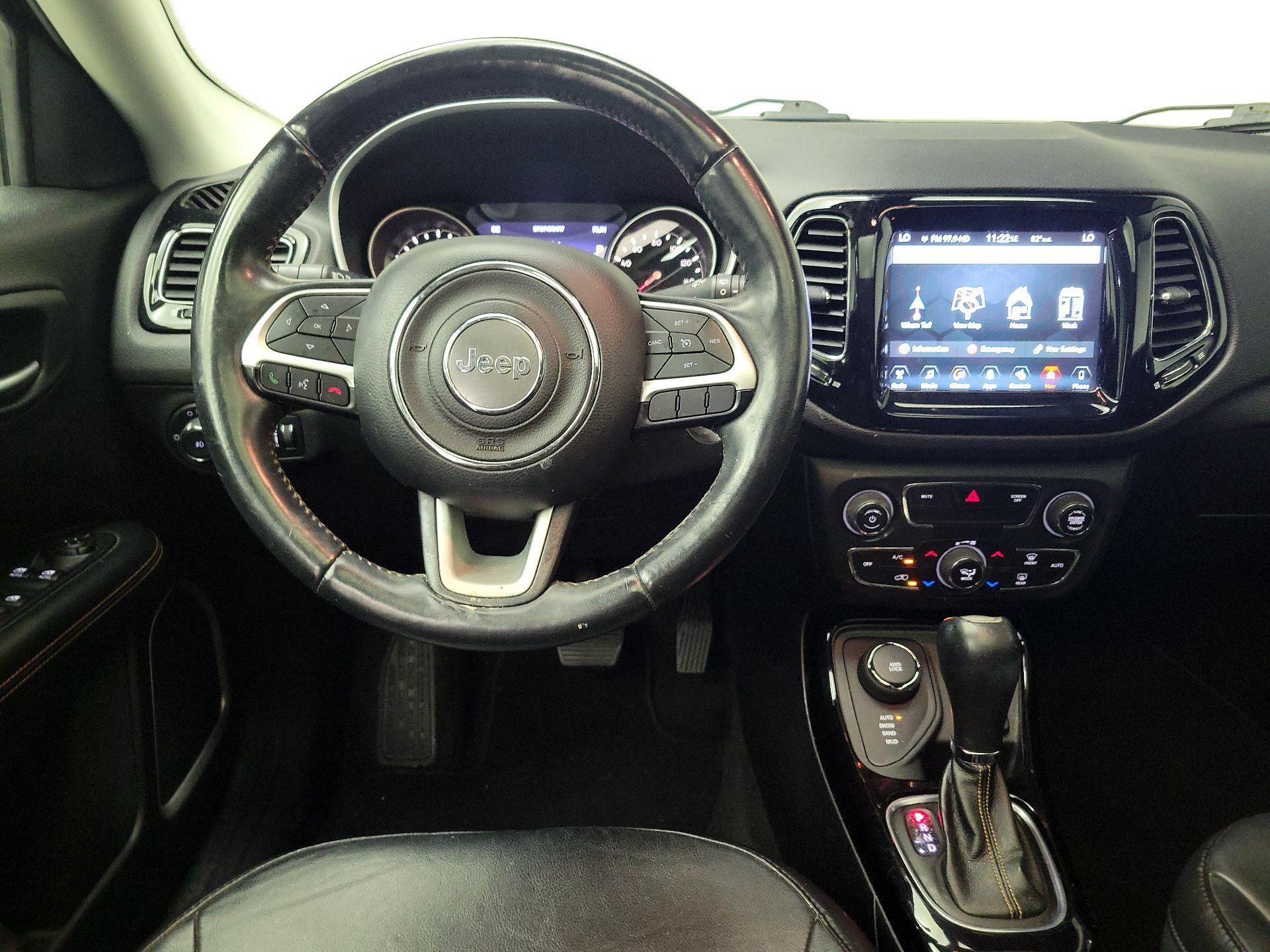 Thumbnail: 2018 Jeep Compass - 10
