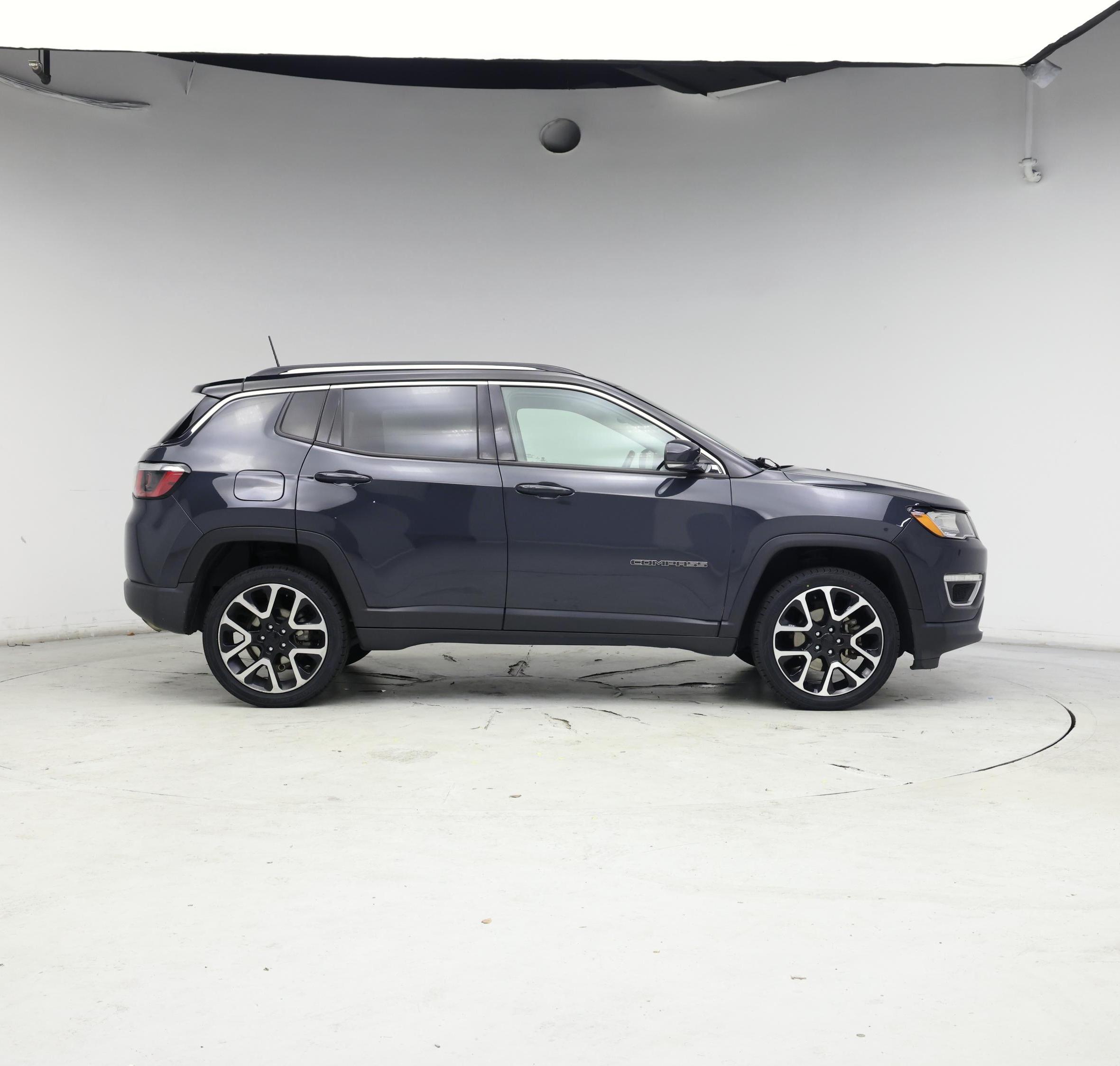 Thumbnail: 2018 Jeep Compass - 7