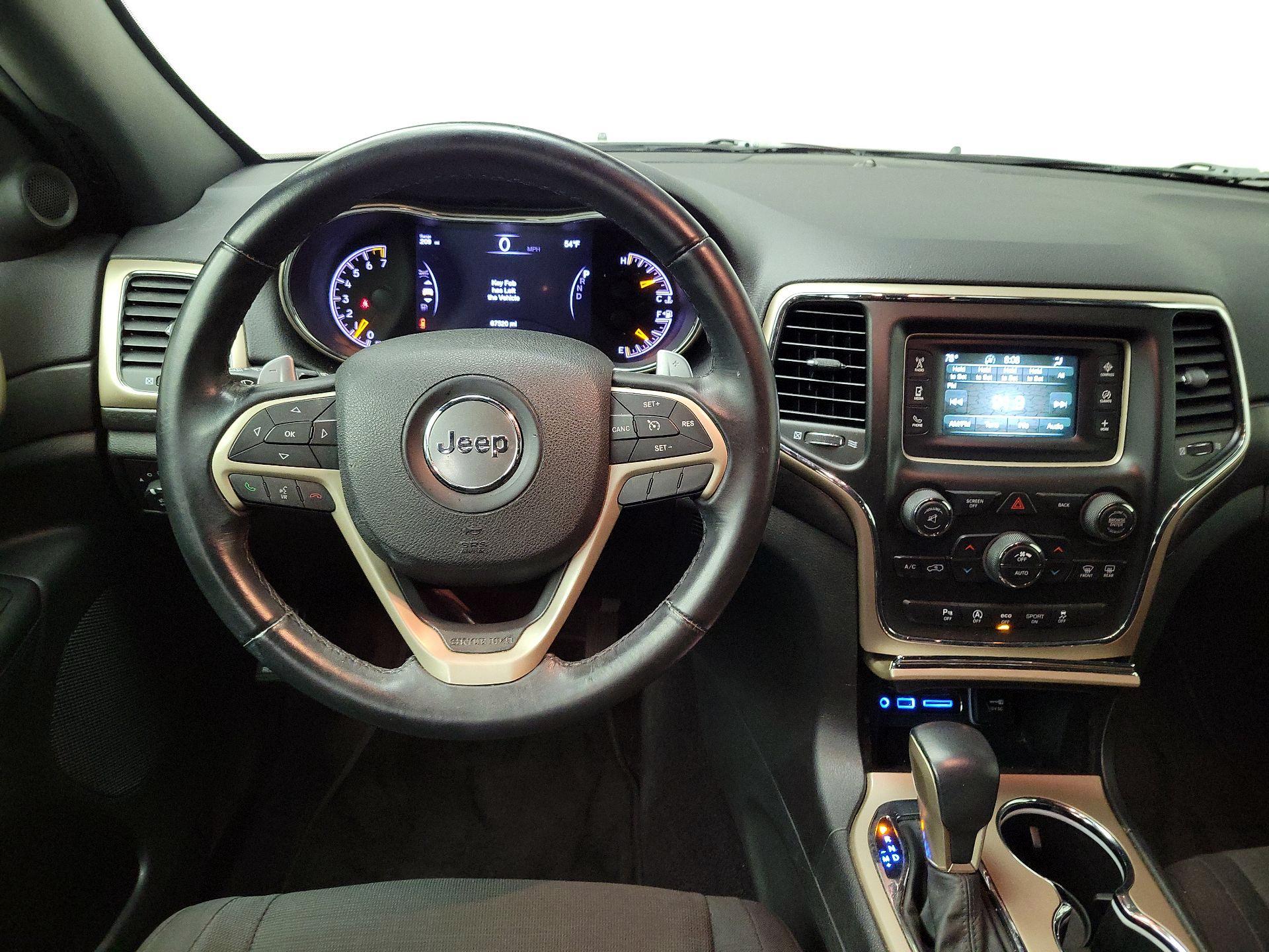 Thumbnail: 2017 Jeep Grand Cherokee - 10