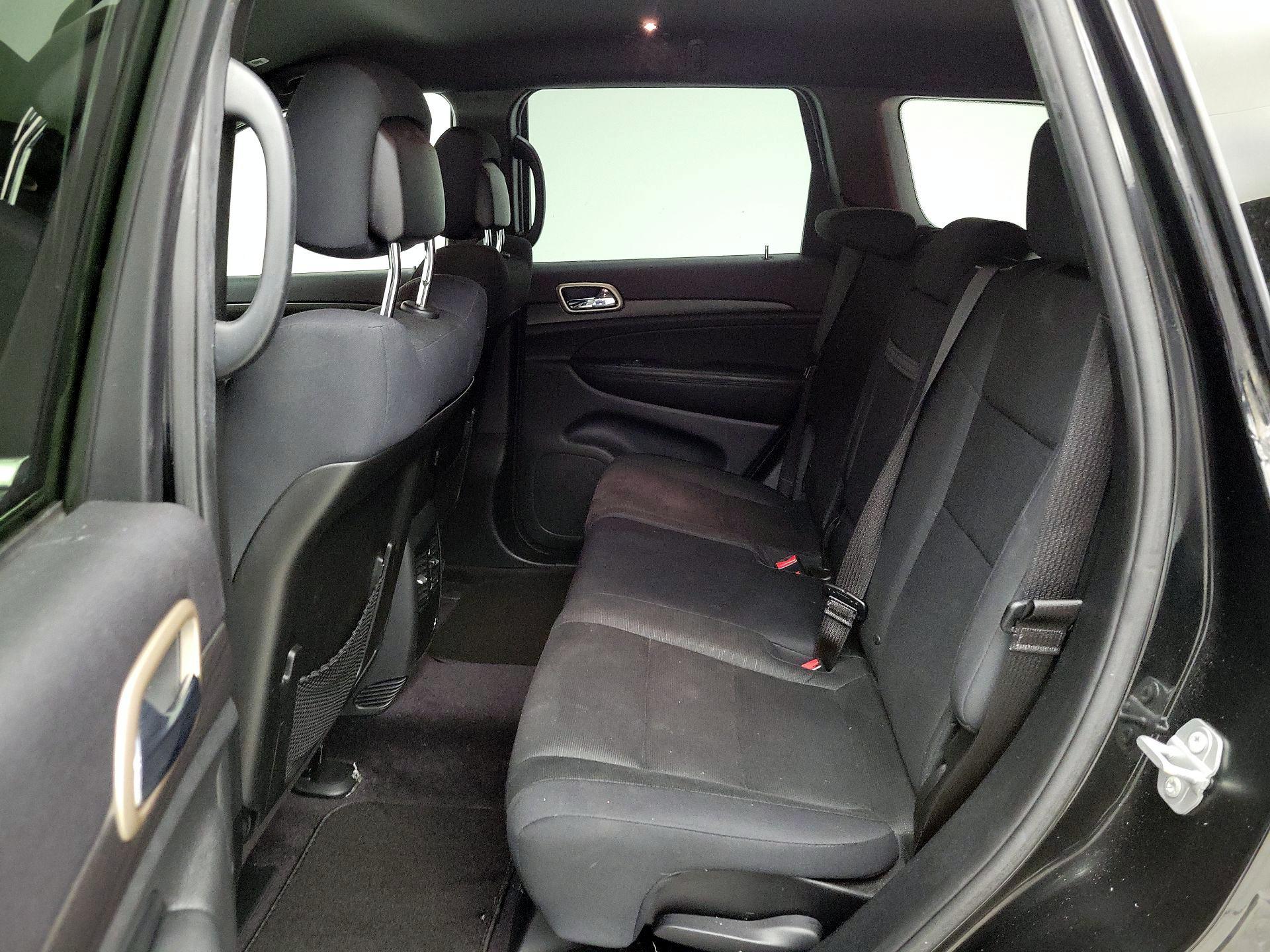 Thumbnail: 2017 Jeep Grand Cherokee - 19