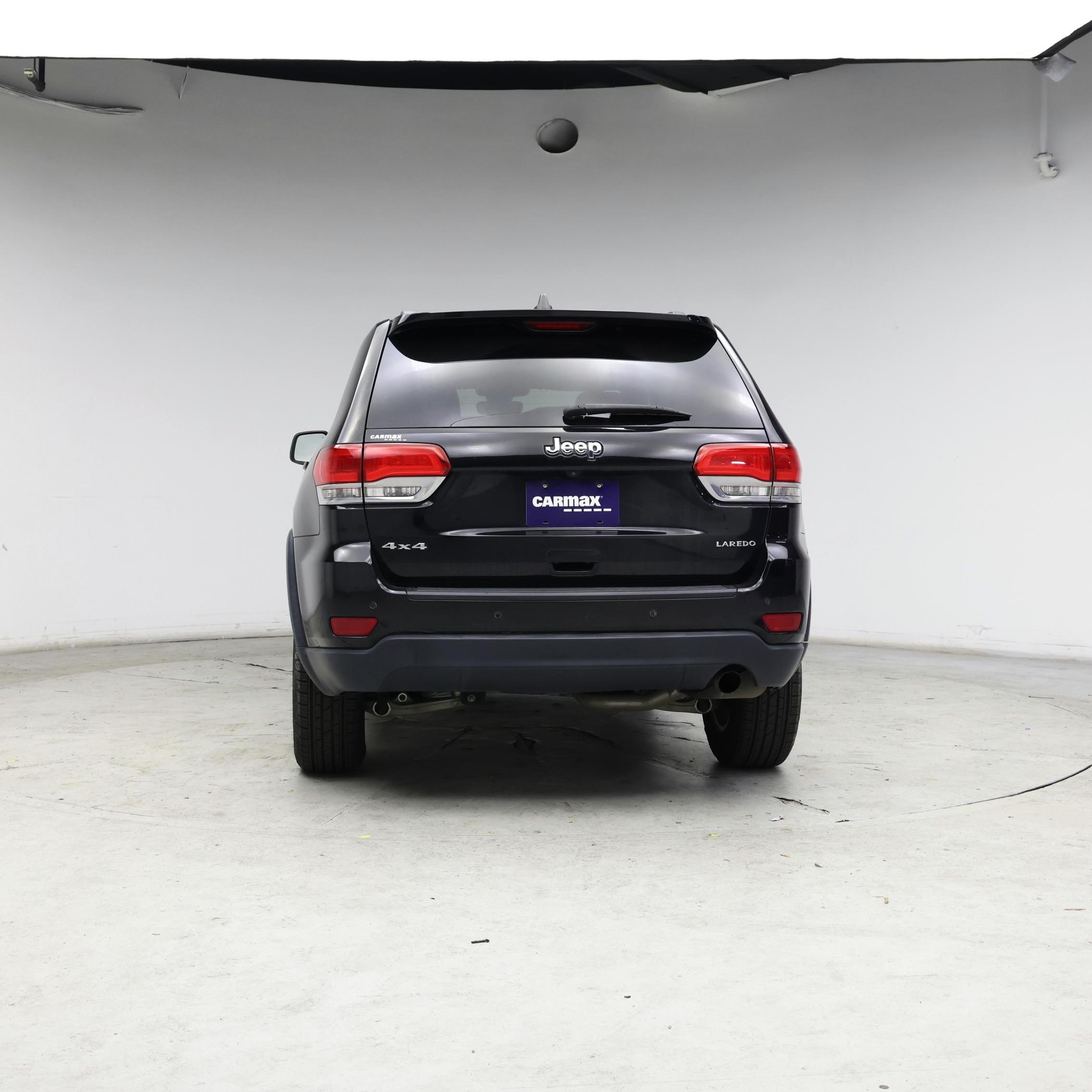 Thumbnail: 2017 Jeep Grand Cherokee - 6