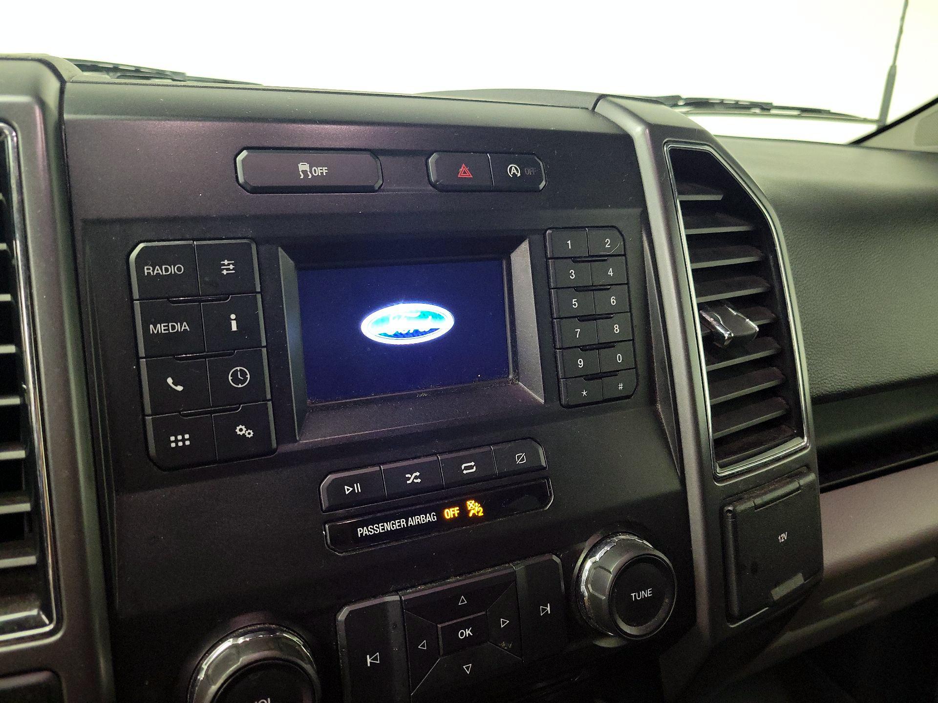 Thumbnail: 2018 Ford F-150 - 15