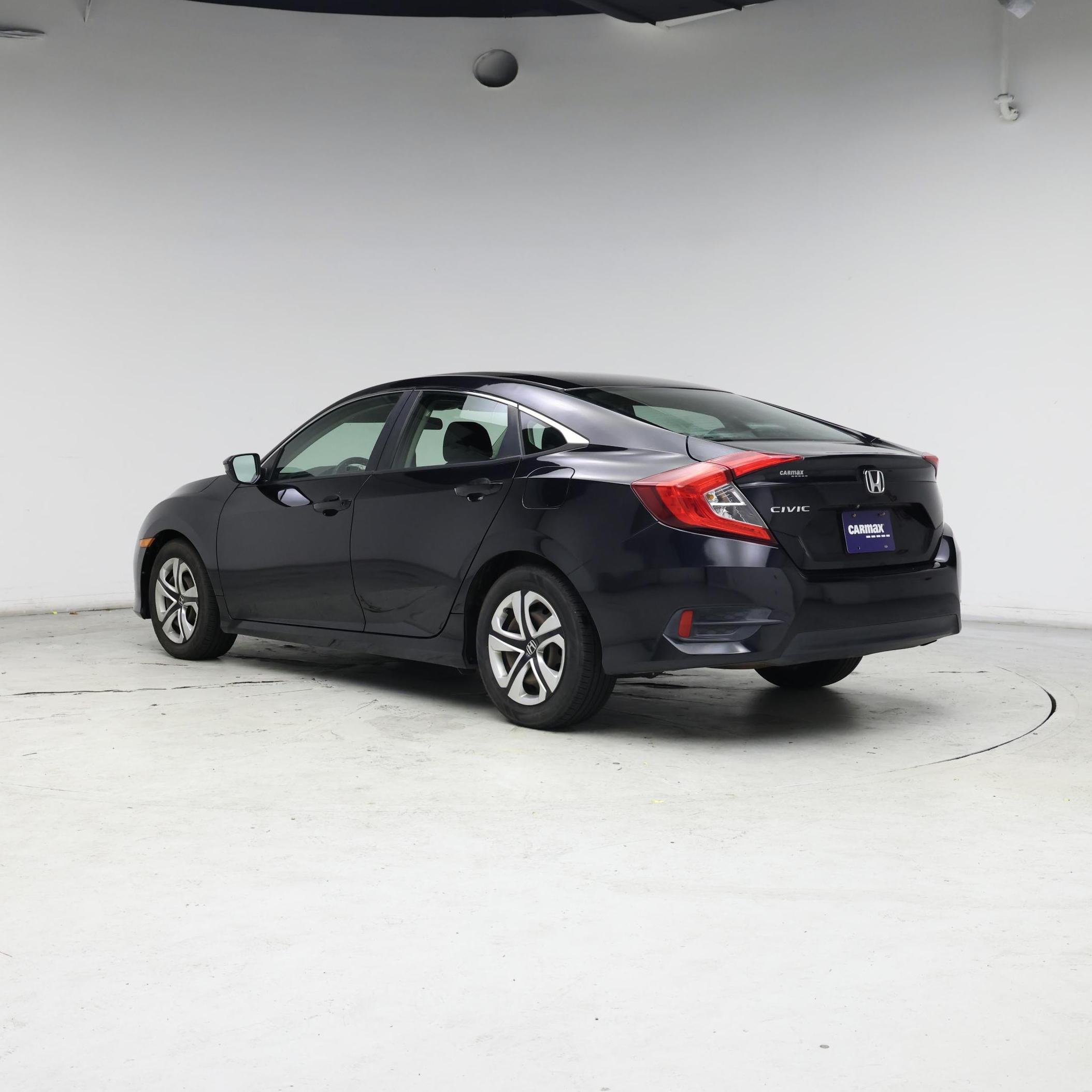 Thumbnail: 2017 Honda Civic - 2