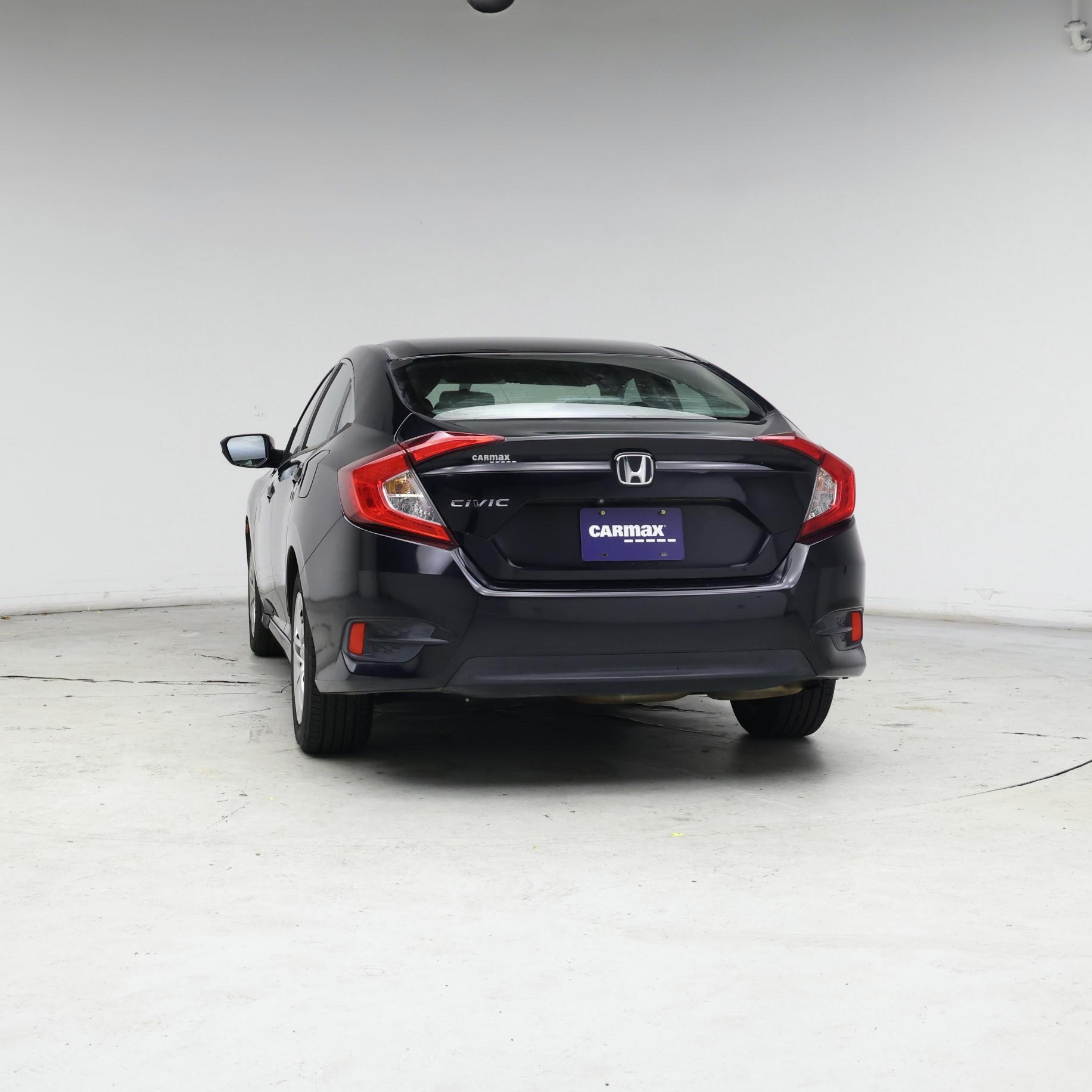 Thumbnail: 2017 Honda Civic - 6