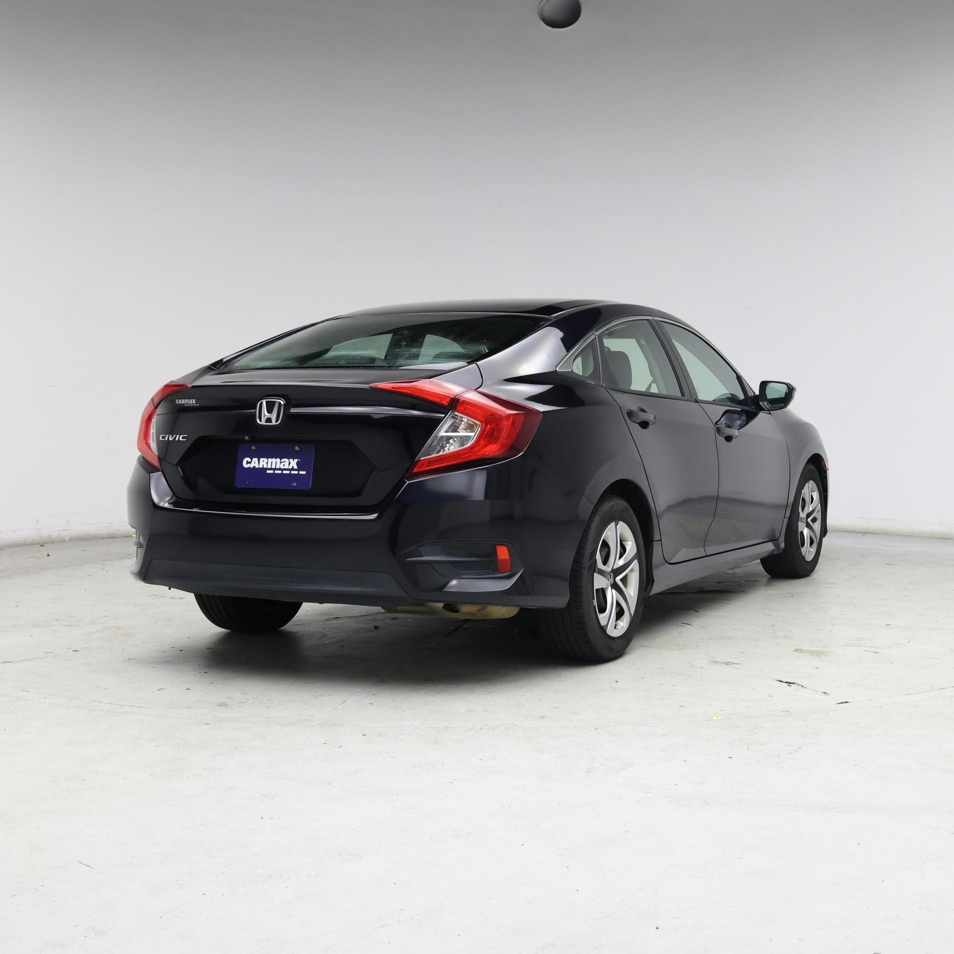 Thumbnail: 2017 Honda Civic - 8