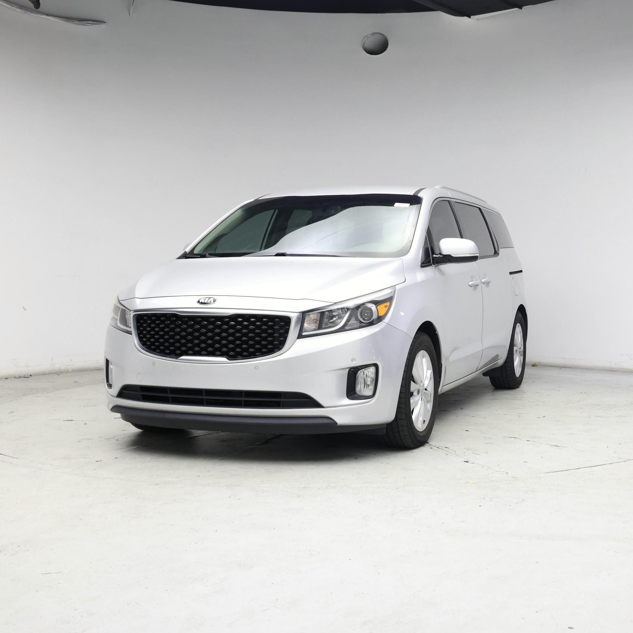 Thumbnail: 2017 Kia Sedona - 4