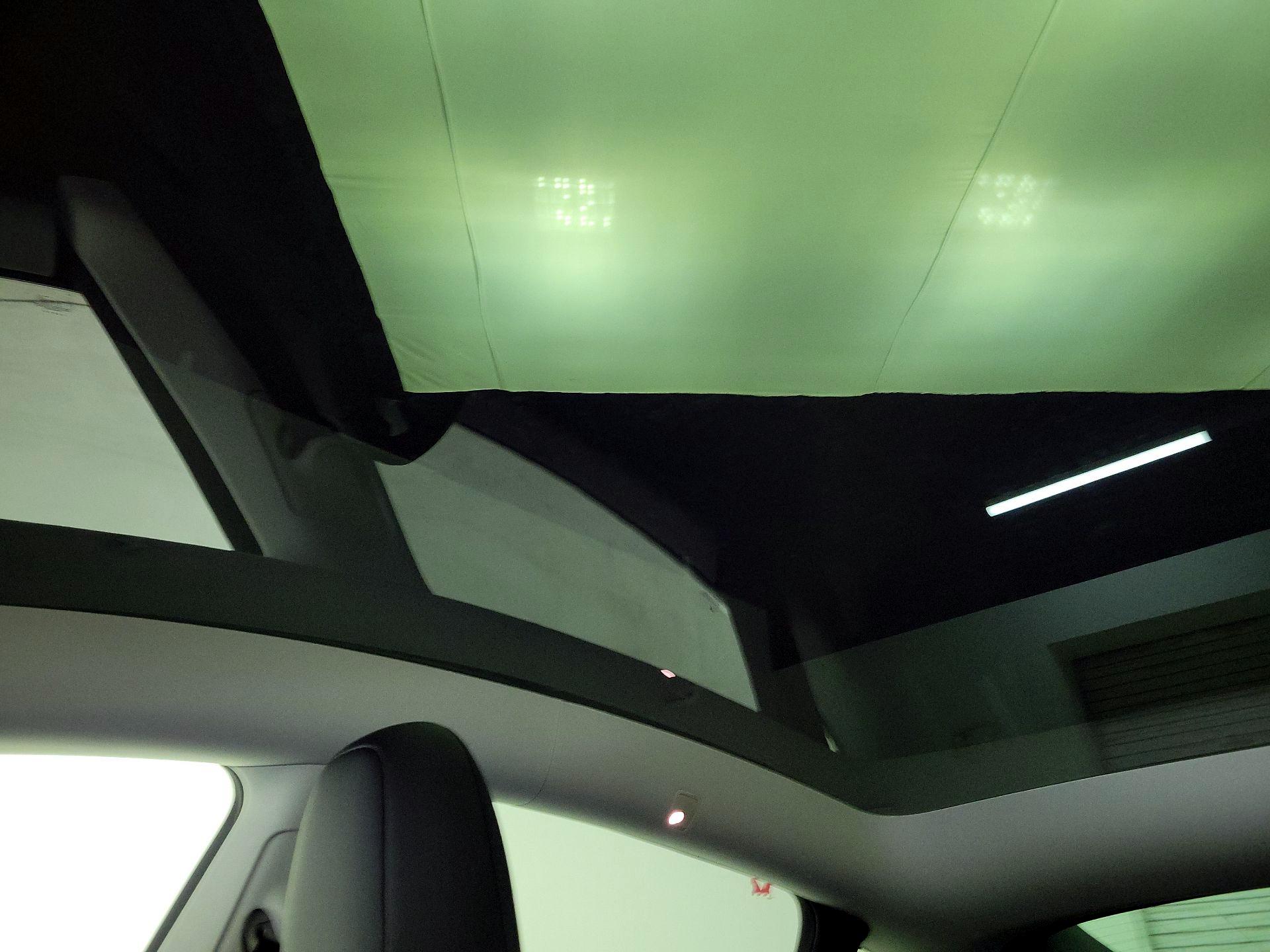 Thumbnail: 2025 Tesla Model Y - 18