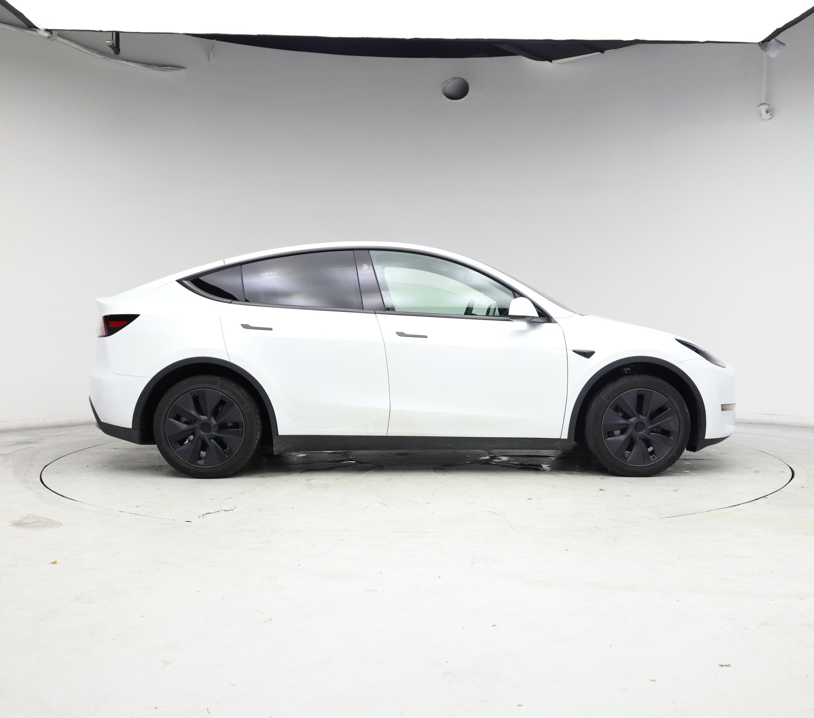 Thumbnail: 2025 Tesla Model Y - 7