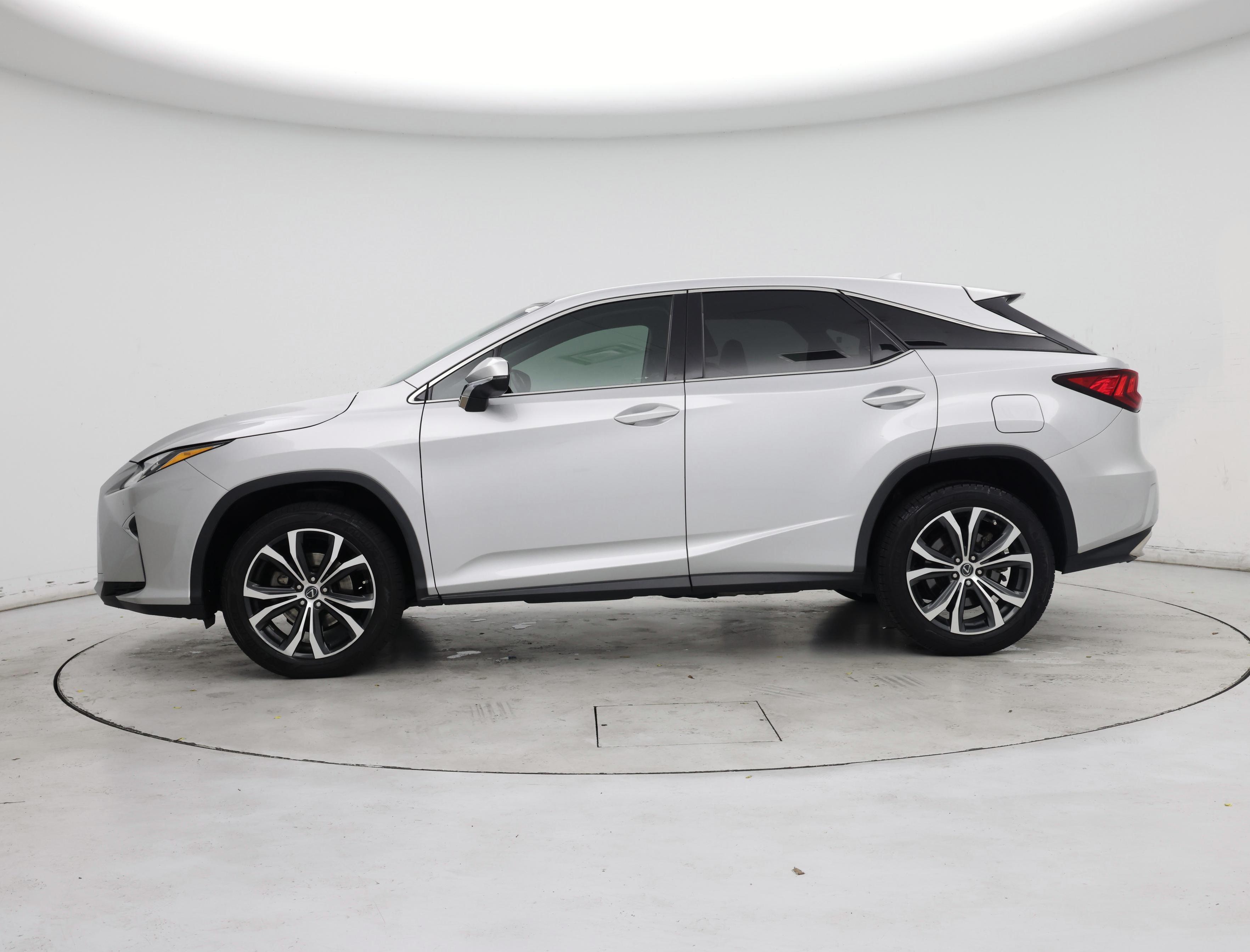 Thumbnail: 2019 Lexus RX - 3