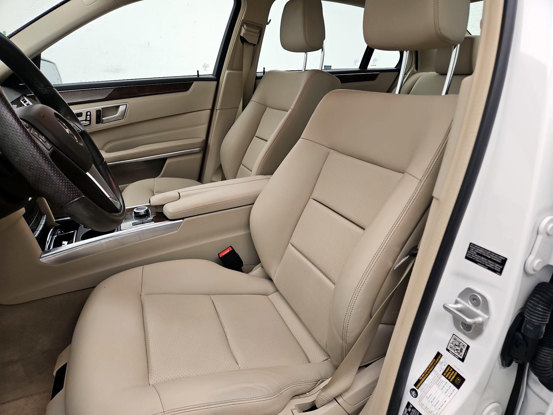 Thumbnail: 2016 Mercedes-Benz E-Class - 11