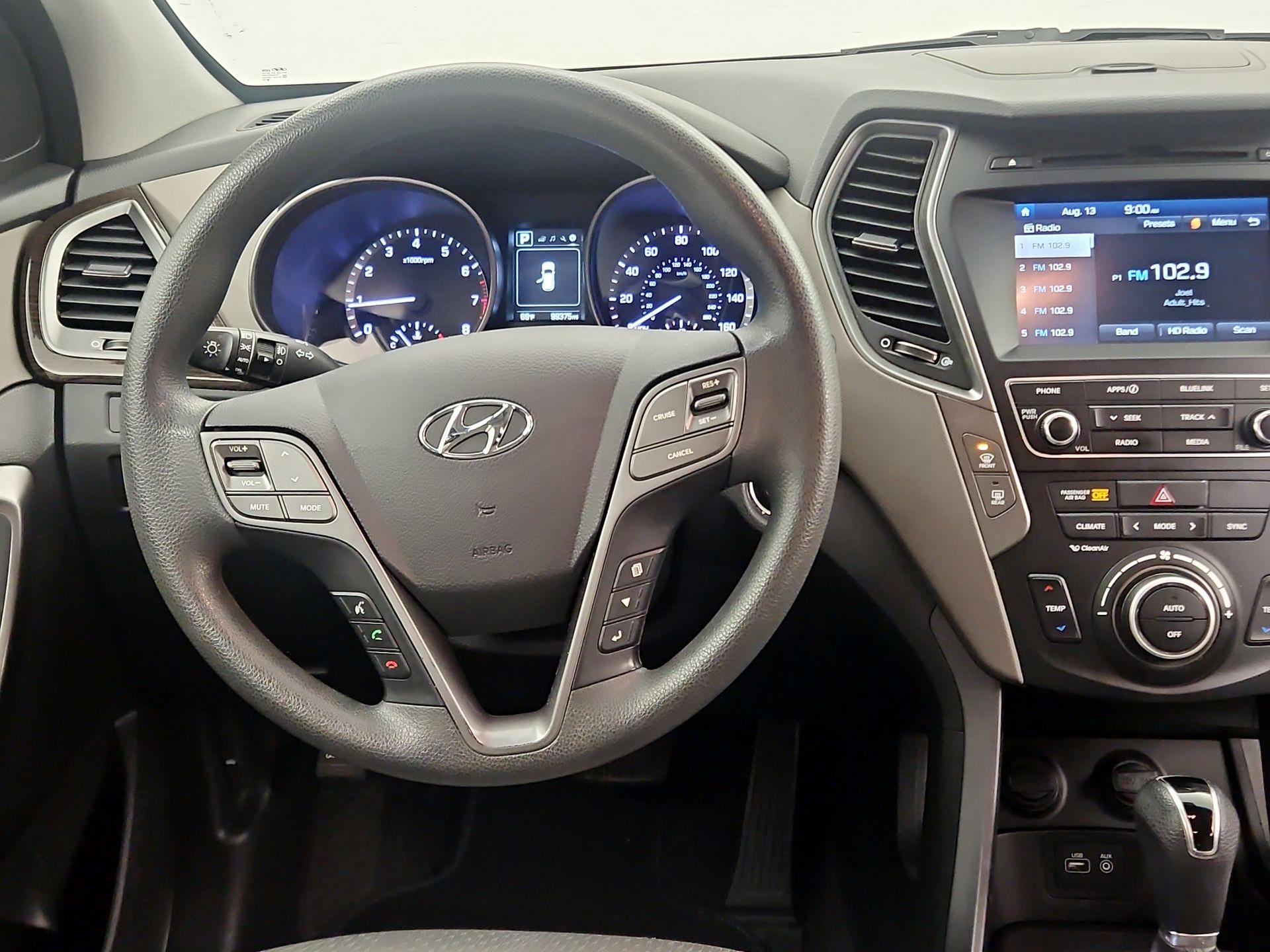 Thumbnail: 2018 Hyundai Santa Fe - 10