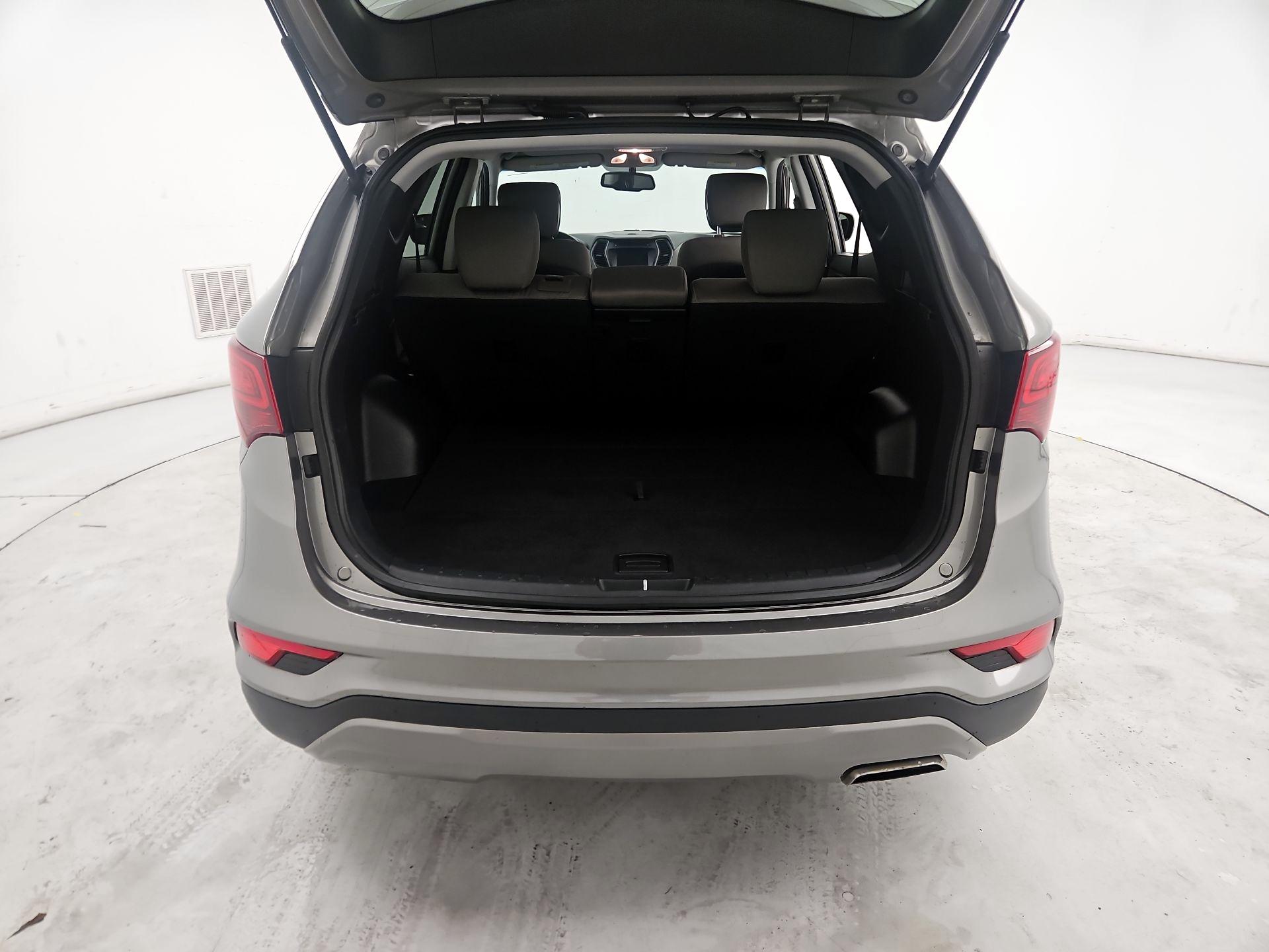 Thumbnail: 2018 Hyundai Santa Fe - 20