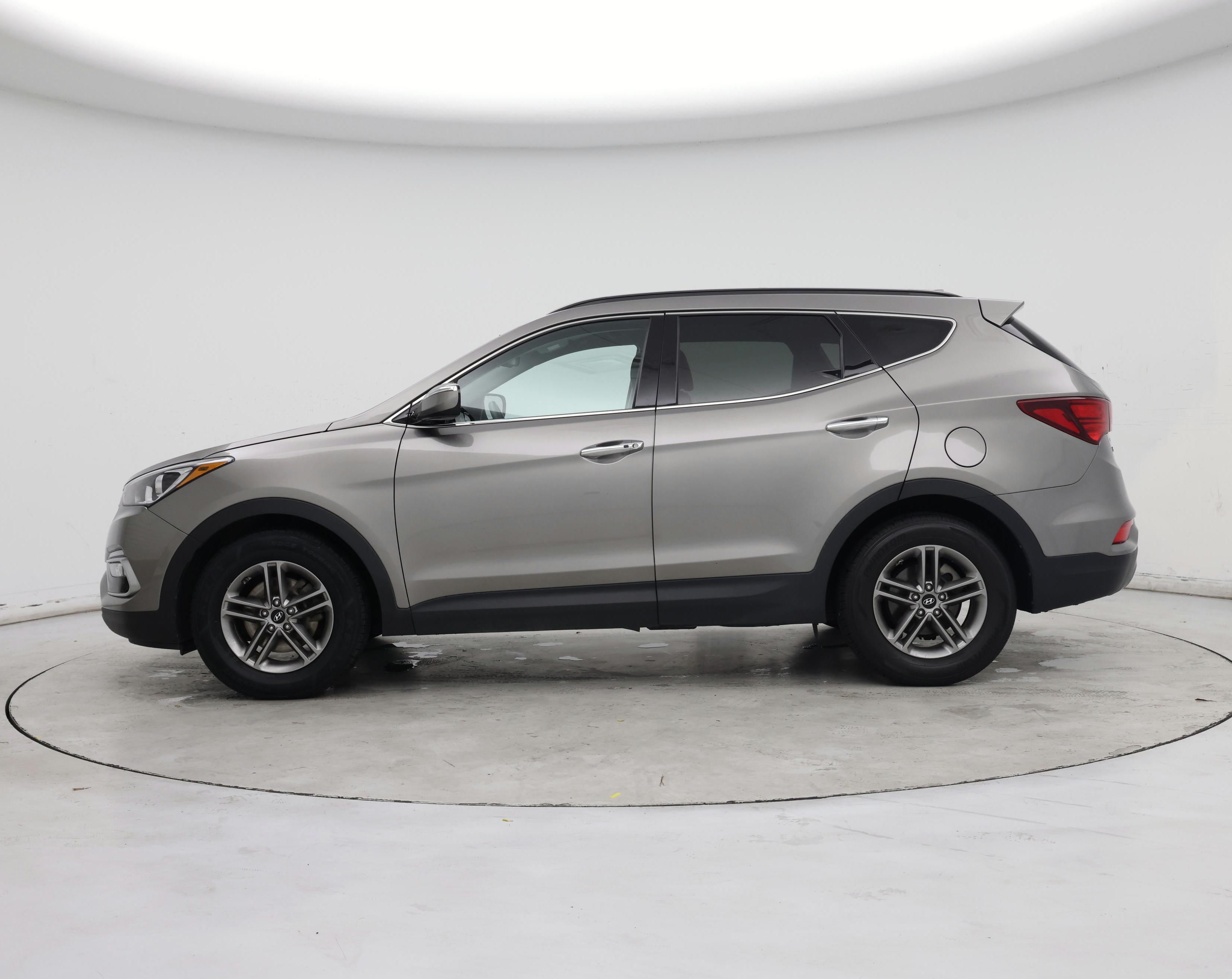 Thumbnail: 2018 Hyundai Santa Fe - 3