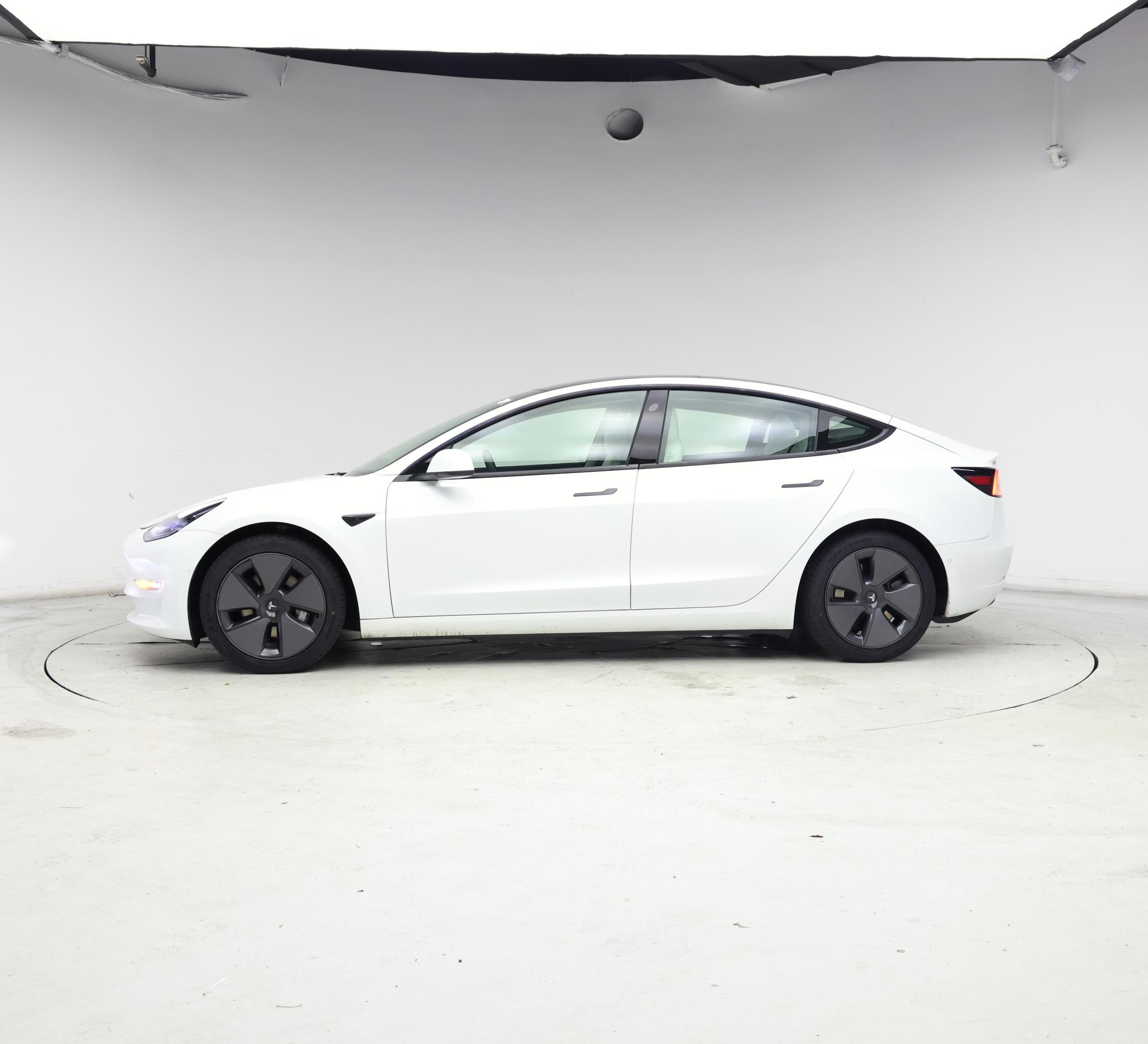 Thumbnail: 2021 Tesla Model 3 - 3