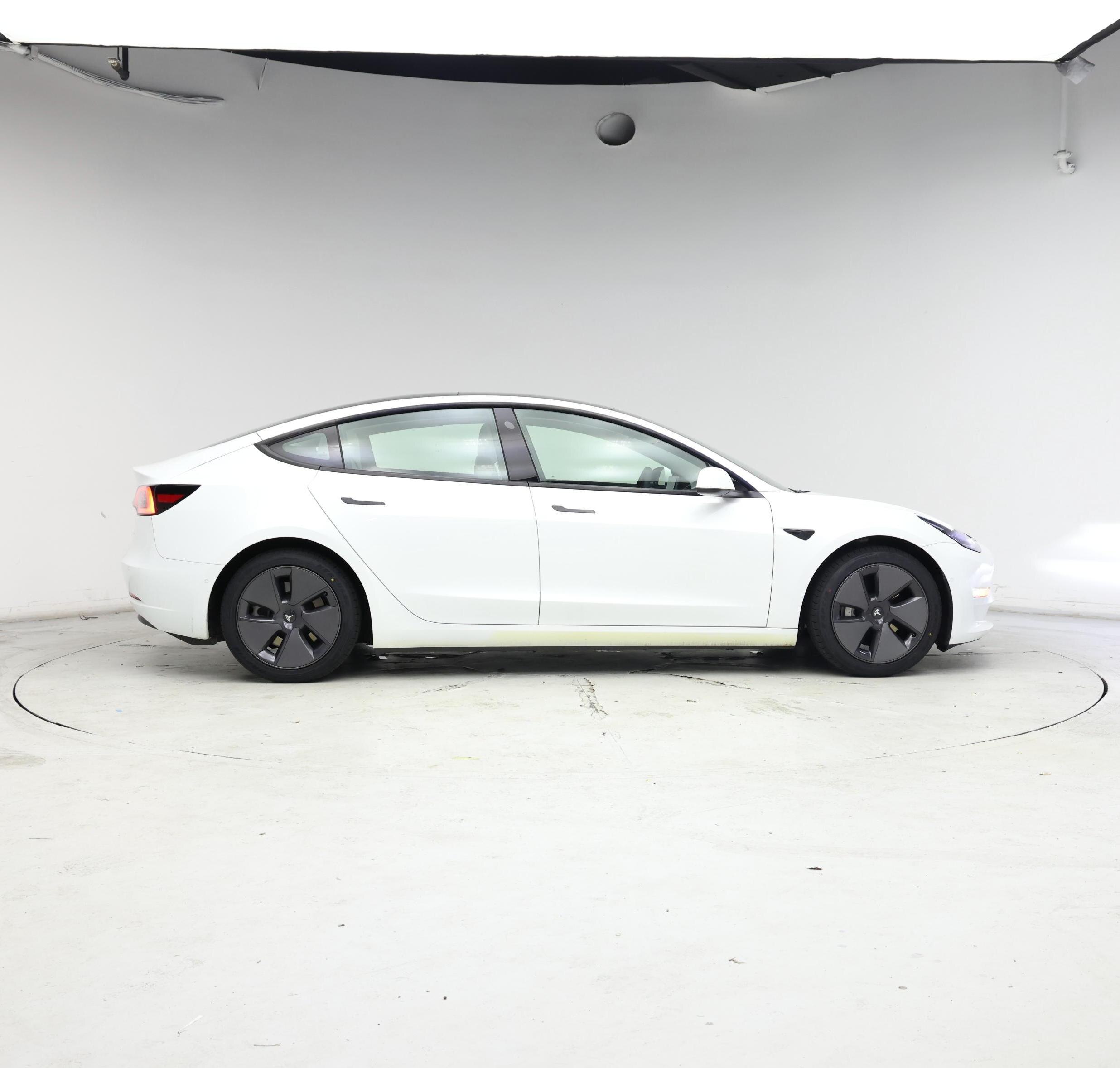 Thumbnail: 2021 Tesla Model 3 - 7