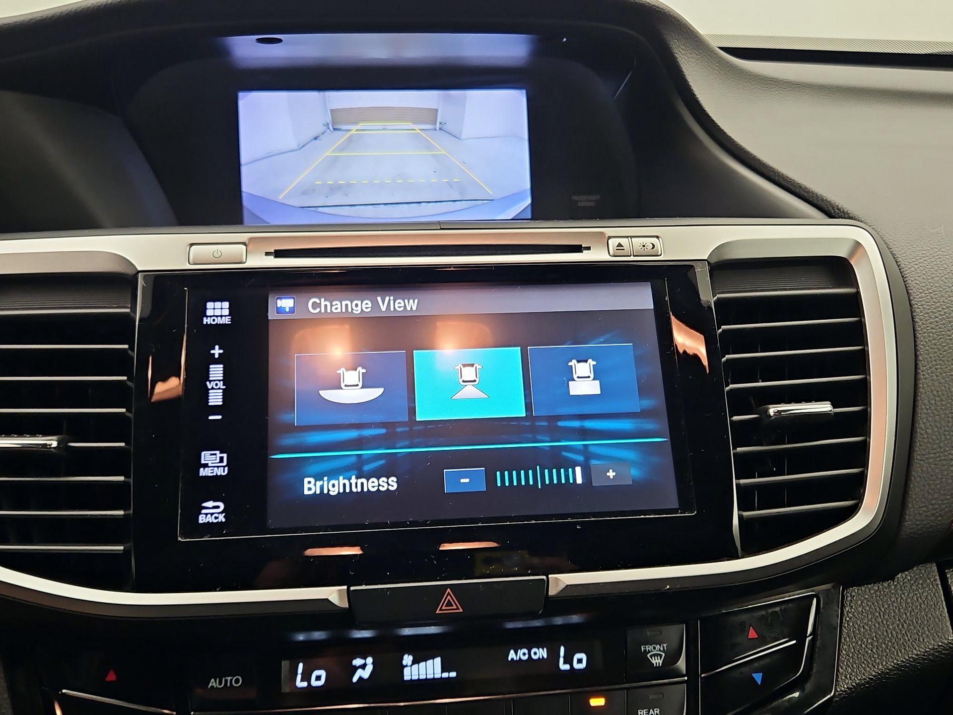 Thumbnail: 2017 Honda Accord - 14