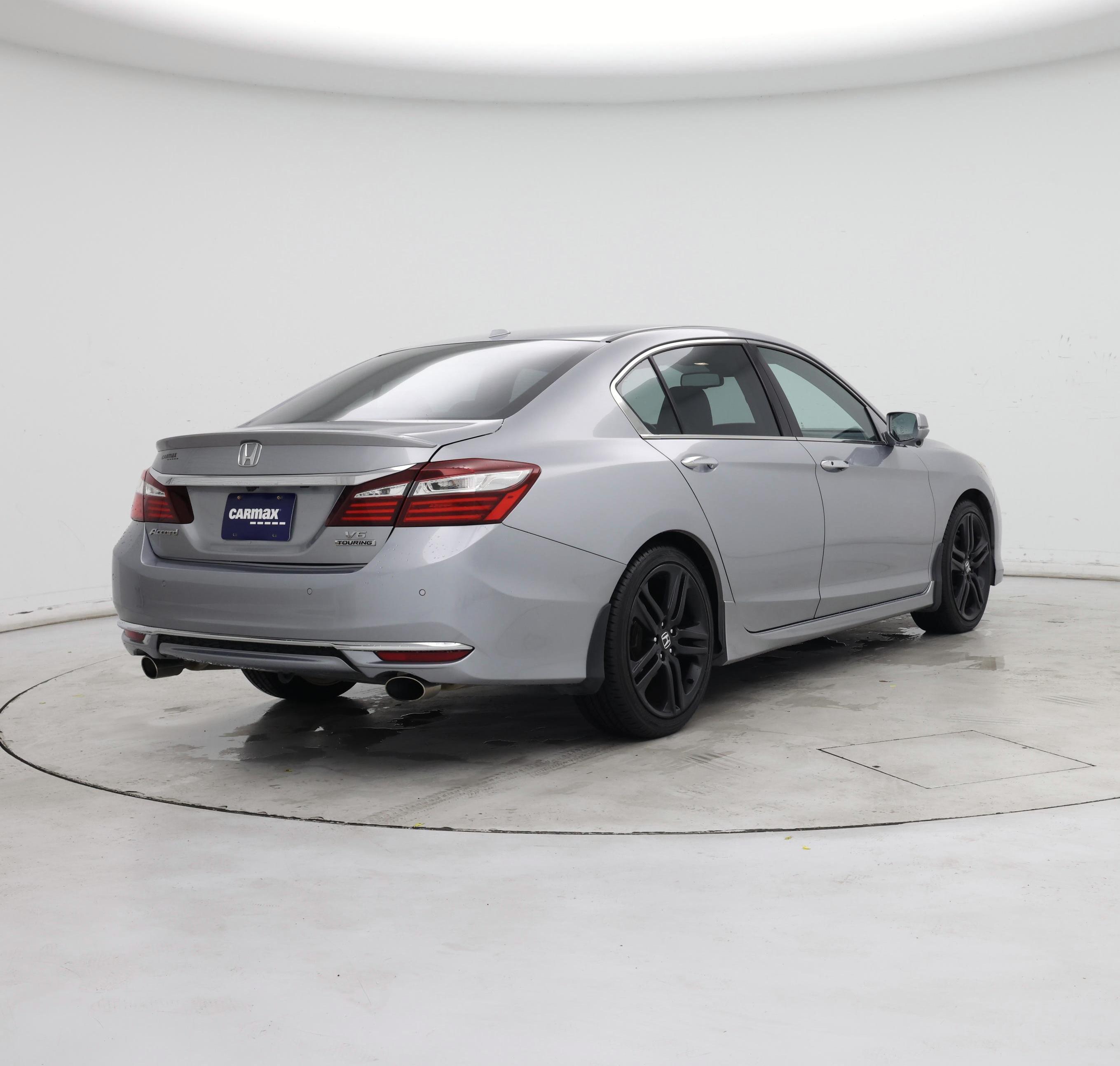 Thumbnail: 2017 Honda Accord - 8