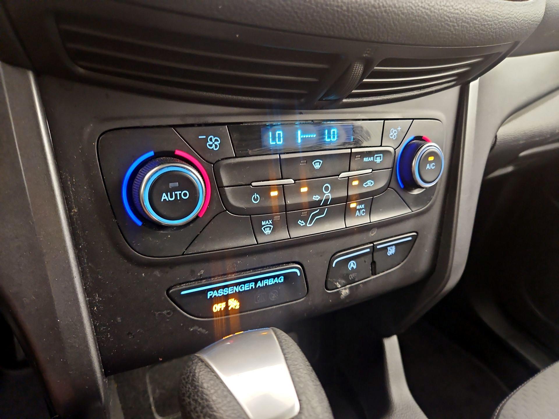 Thumbnail: 2017 Ford Escape - 16
