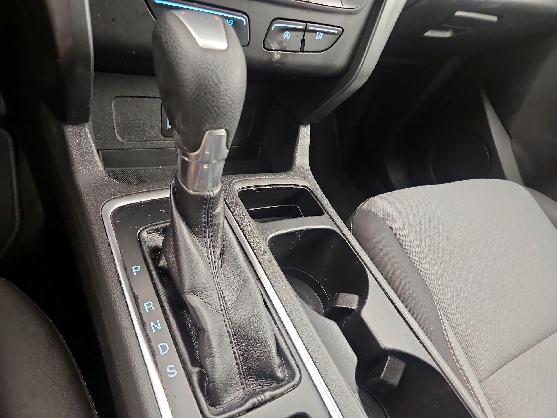 Thumbnail: 2017 Ford Escape - 17