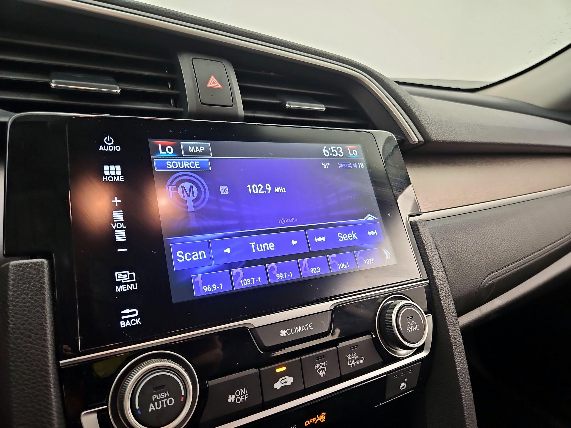 Thumbnail: 2016 Honda Civic - 15