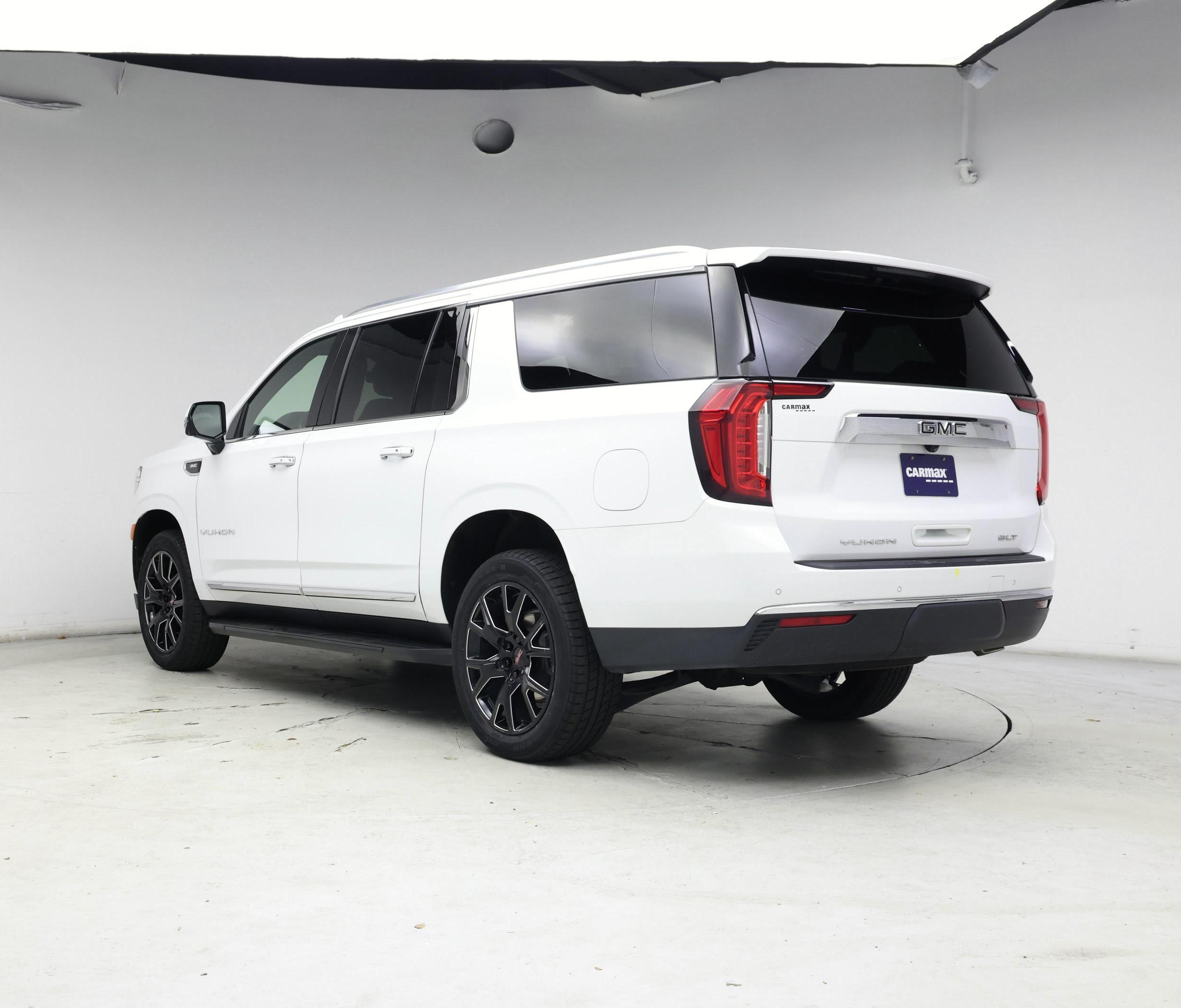 Thumbnail: 2022 GMC Yukon XL - 2