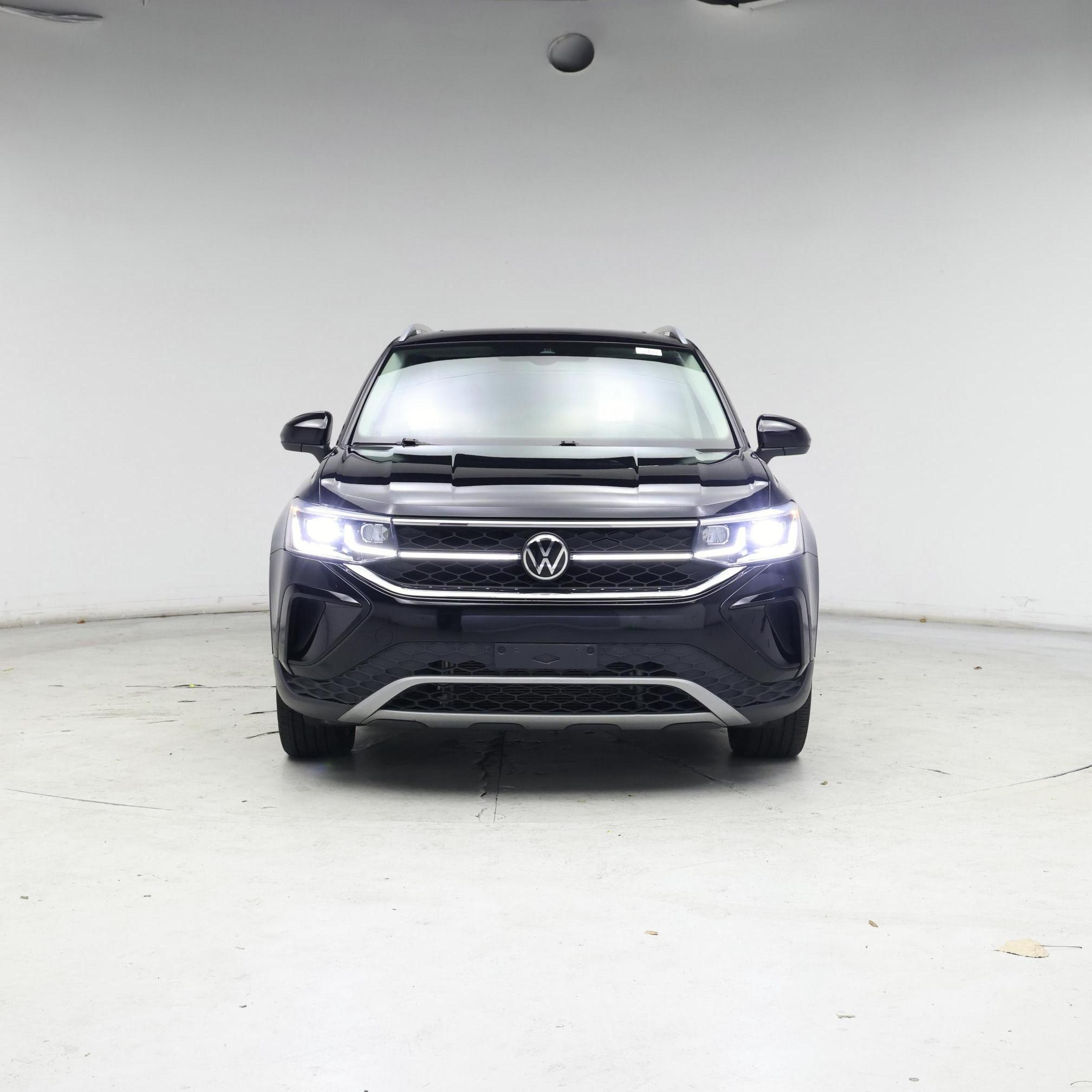 Thumbnail: 2022 Volkswagen Taos - 5