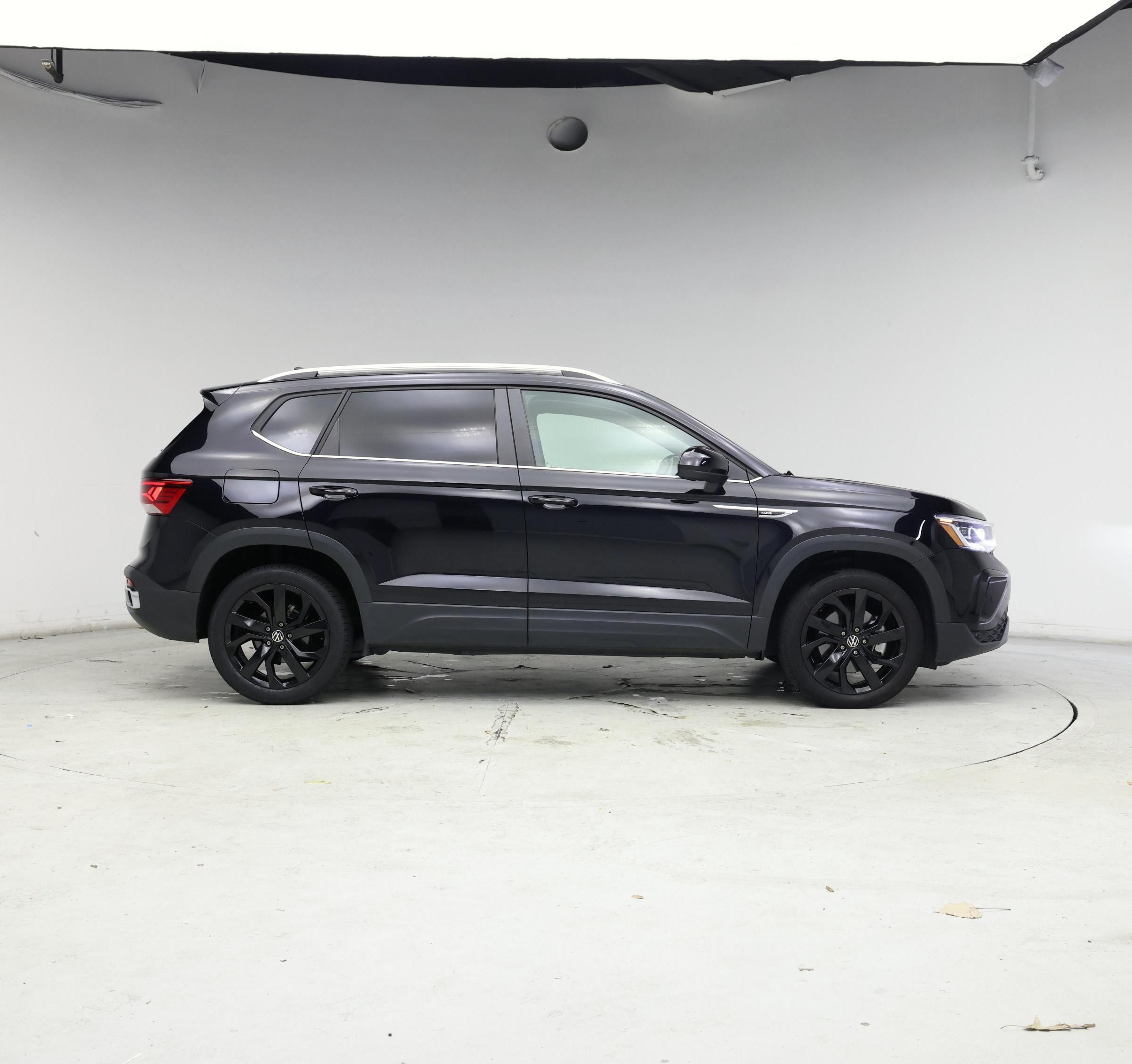 Thumbnail: 2022 Volkswagen Taos - 7