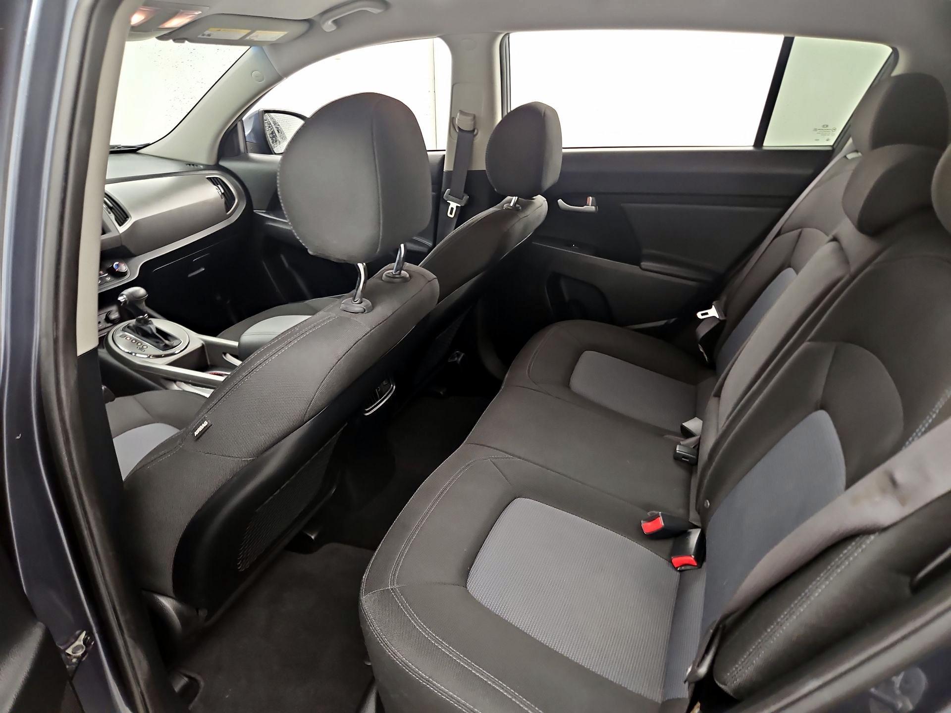 Thumbnail: 2014 Kia Sportage - 18