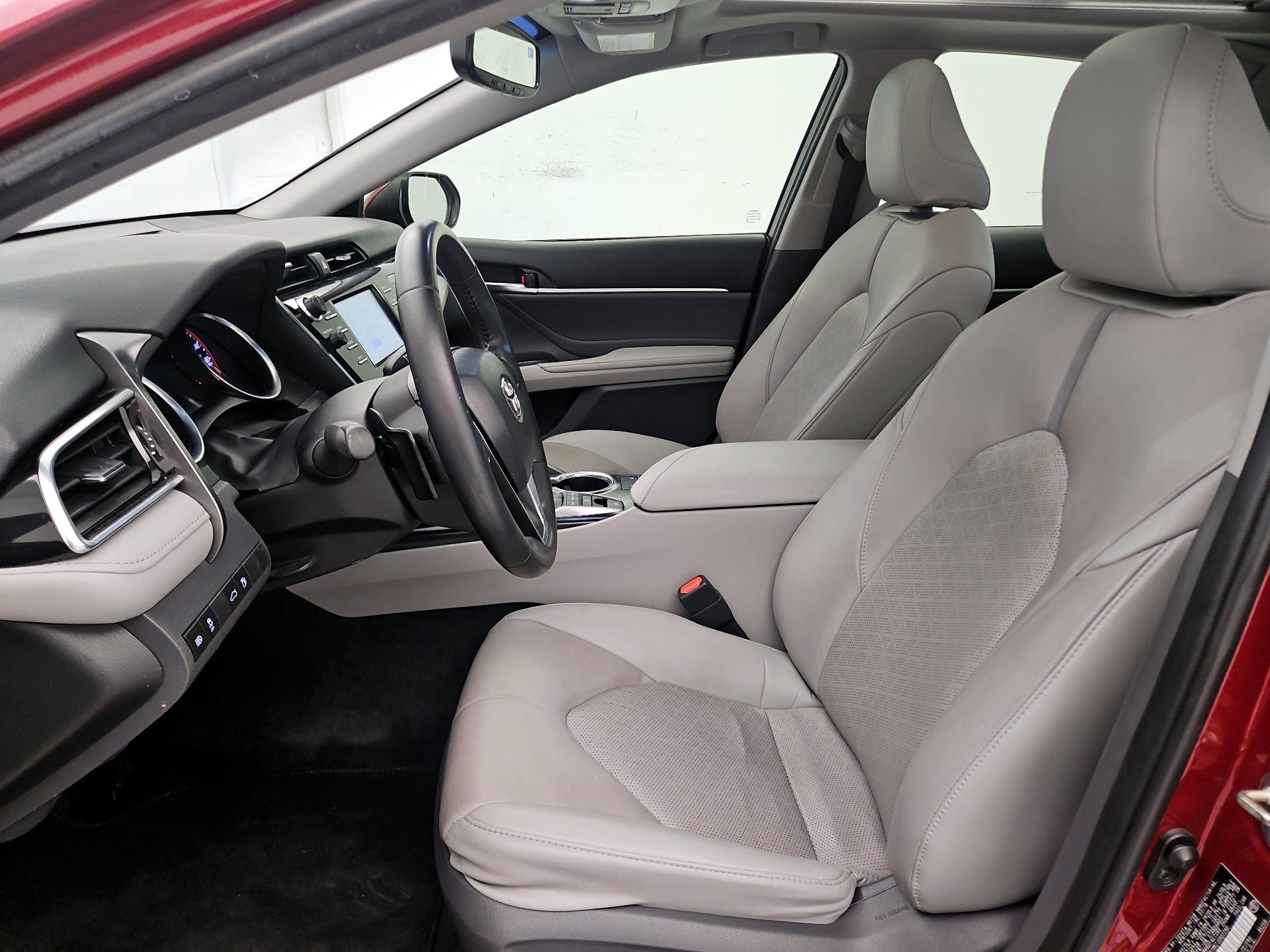 Thumbnail: 2018 Toyota Camry - 11