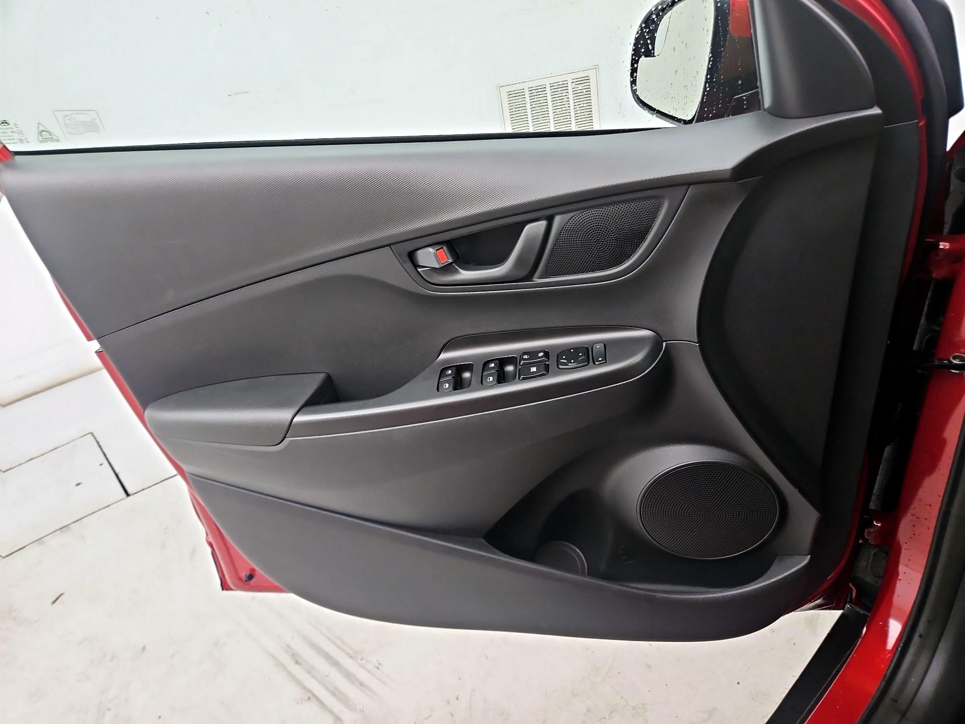 Thumbnail: 2019 Hyundai Kona - 12