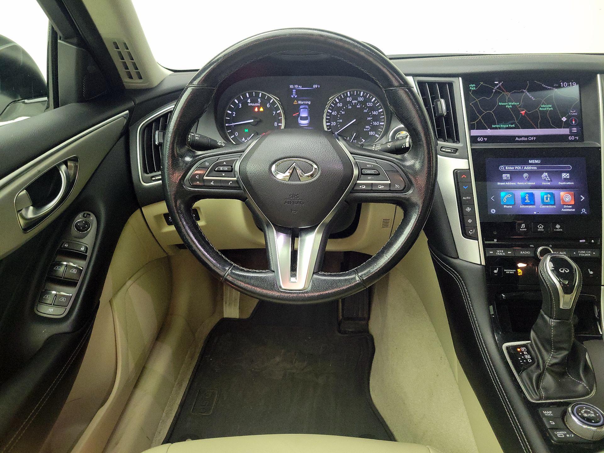 Thumbnail: 2020 INFINITI Q50 - 10