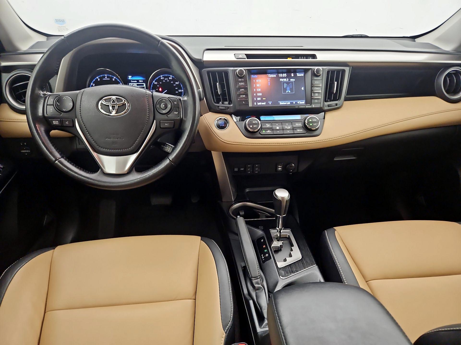 Thumbnail: 2018 Toyota RAV4 - 9