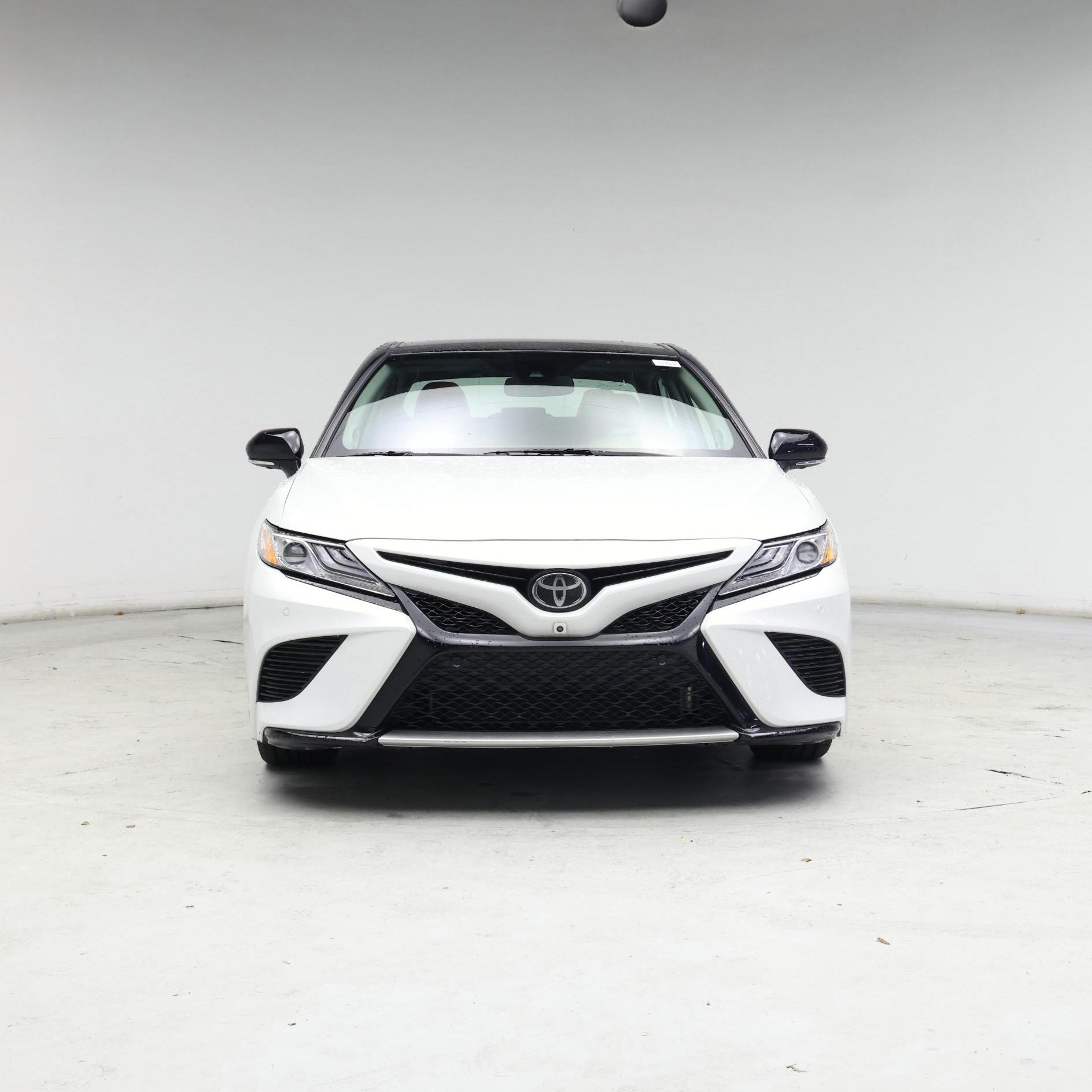 Thumbnail: 2020 Toyota Camry - 5