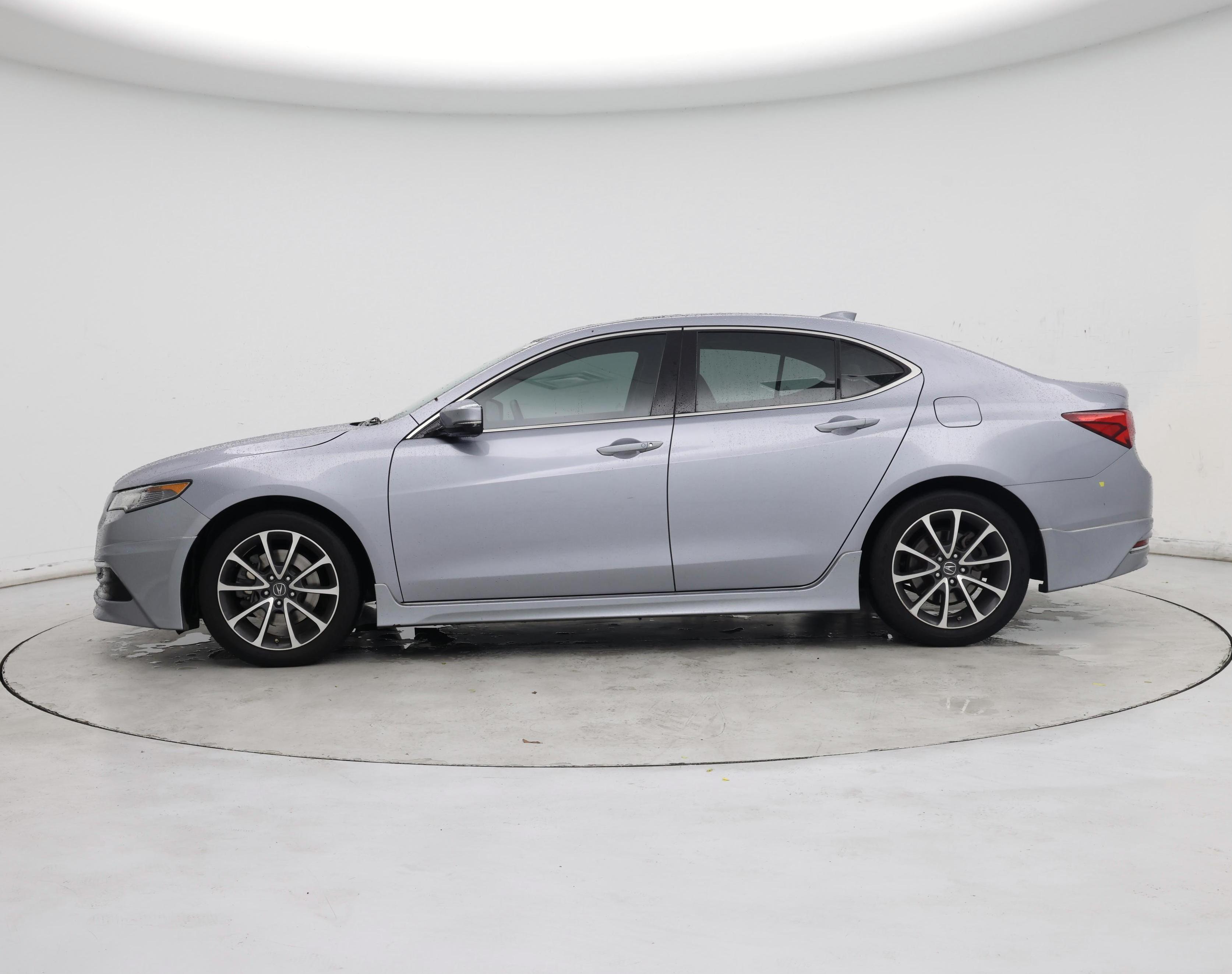 Thumbnail: 2015 Acura TLX - 3