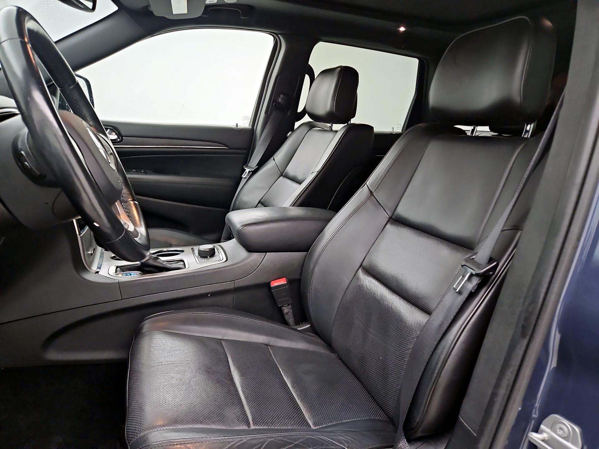 Thumbnail: 2021 Jeep Grand Cherokee - 11