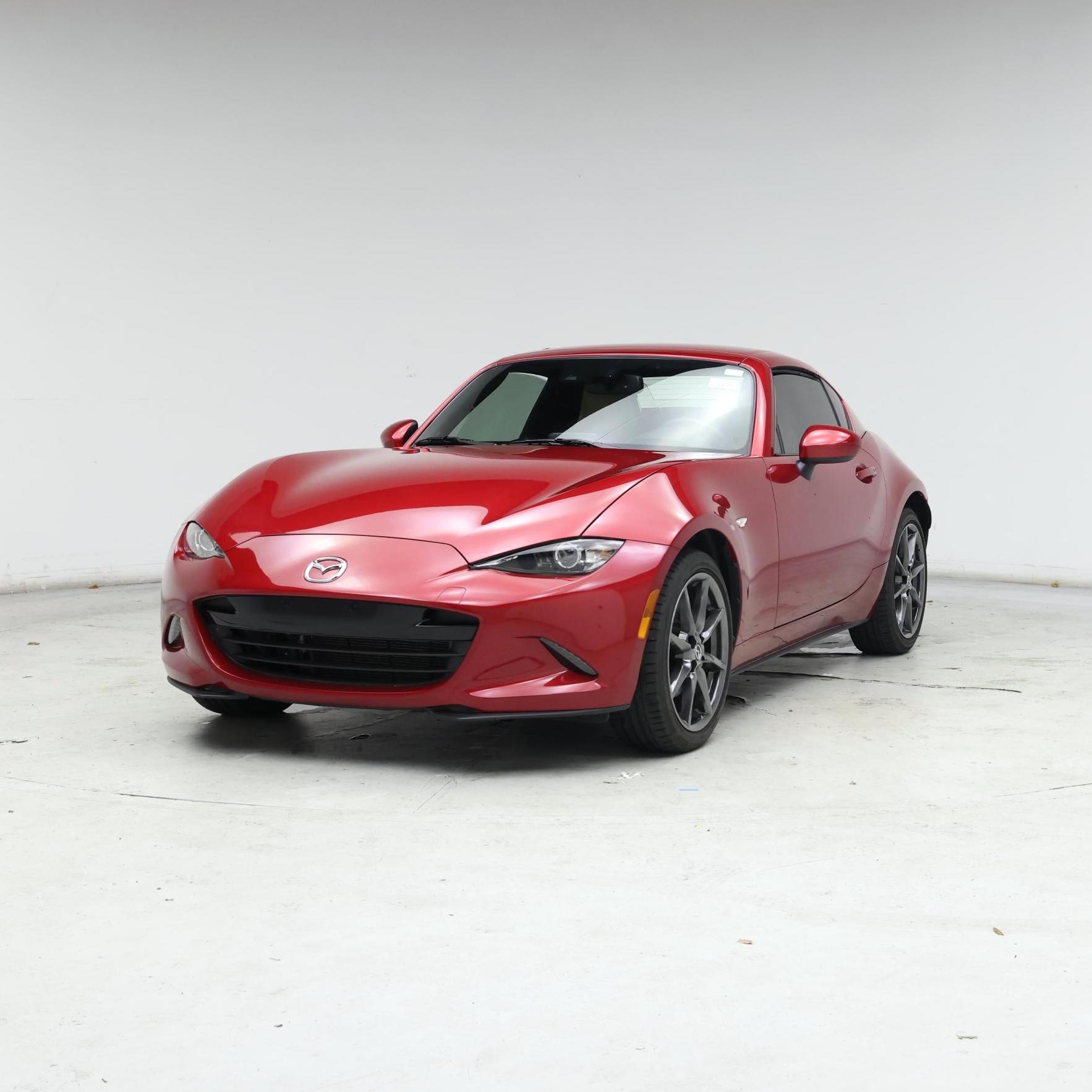 Thumbnail: 2017 Mazda MX-5 Miata - 4