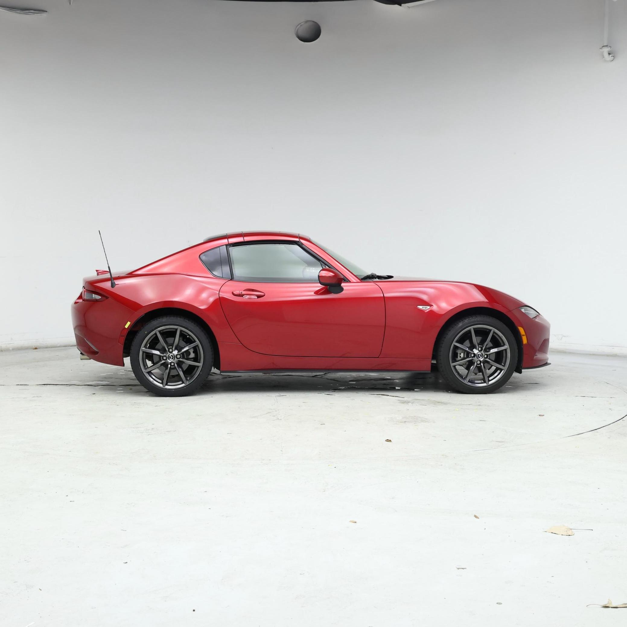Thumbnail: 2017 Mazda MX-5 Miata - 7