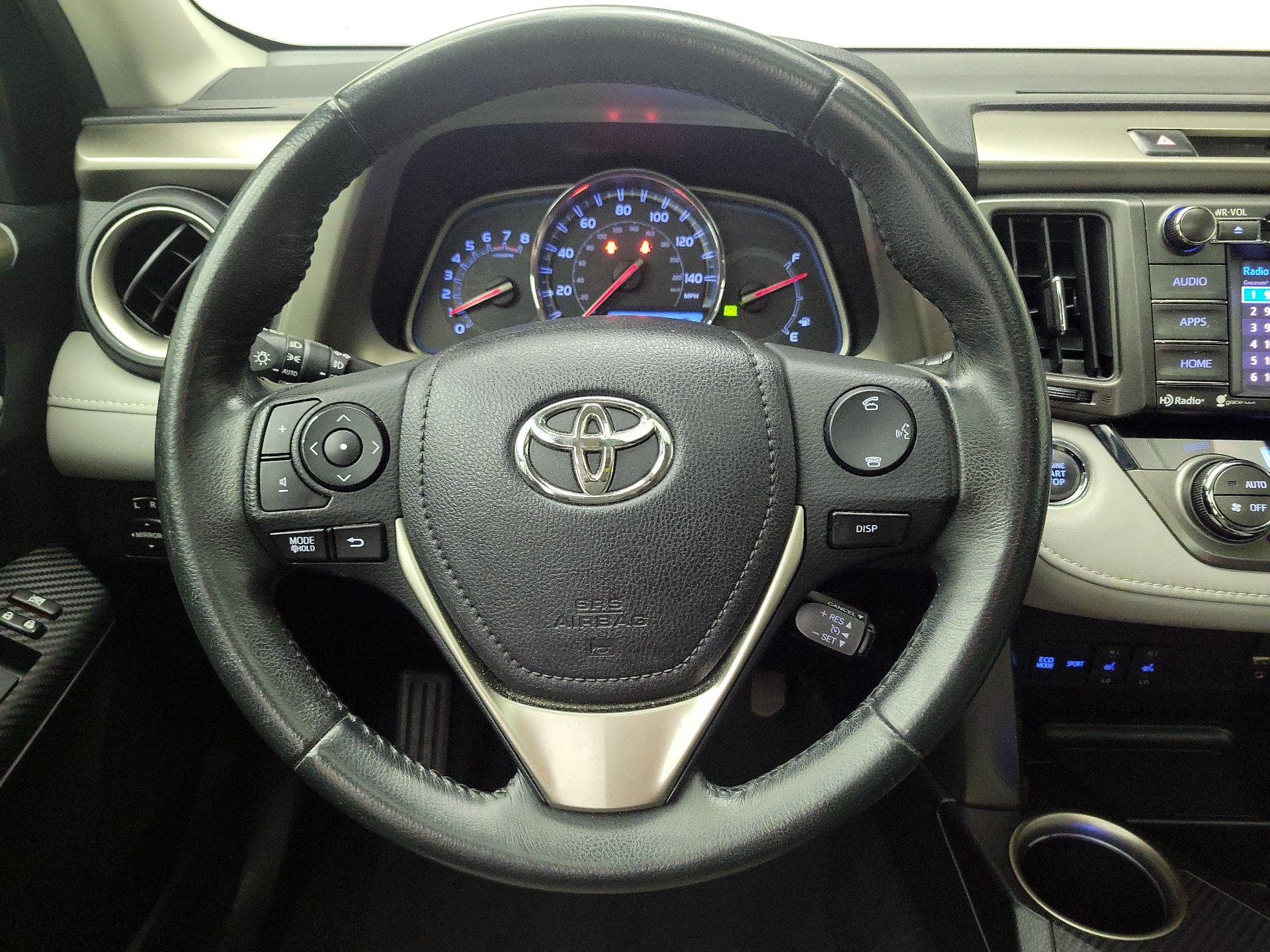 Thumbnail: 2014 Toyota RAV4 - 10