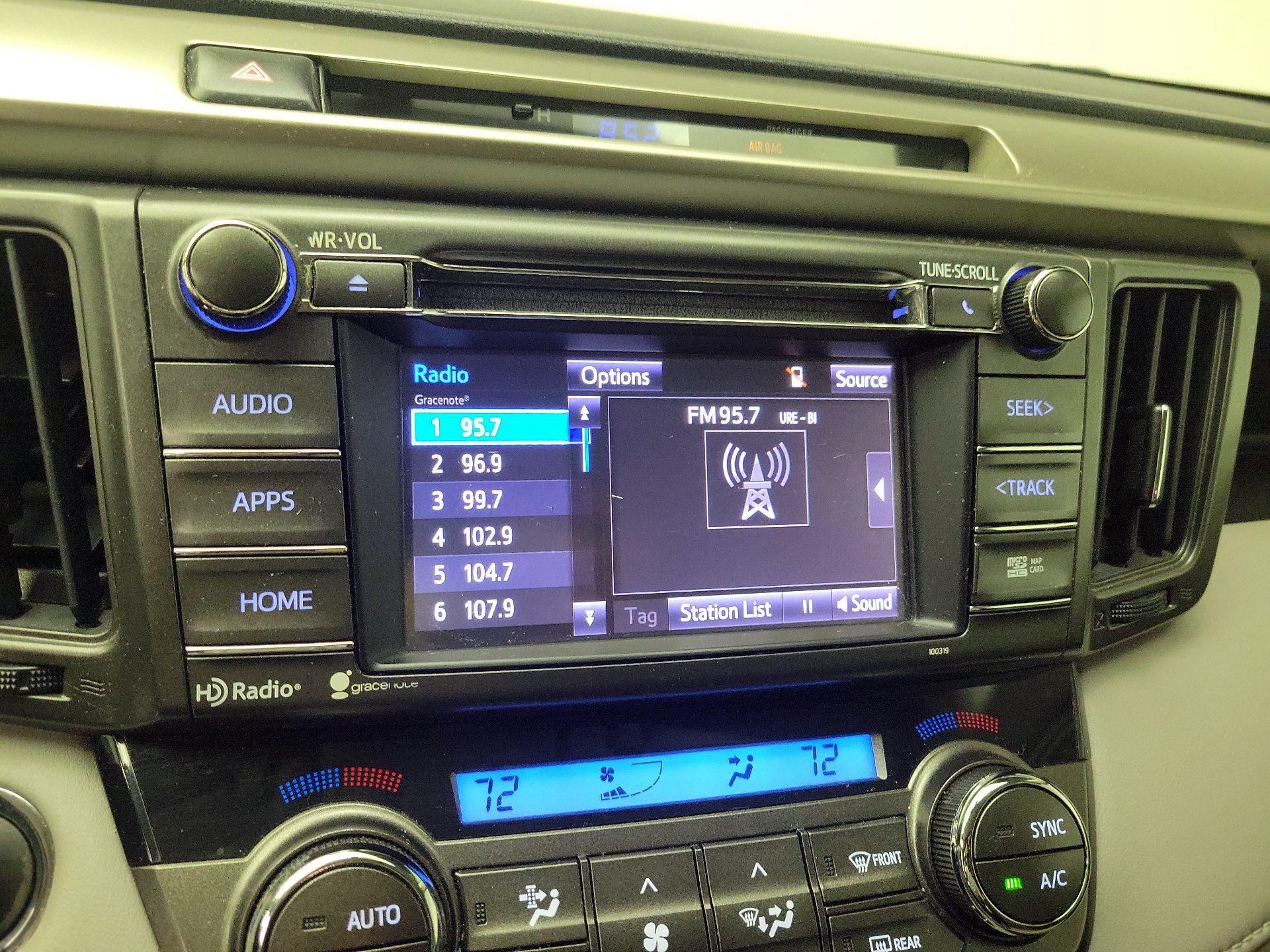 Thumbnail: 2014 Toyota RAV4 - 15