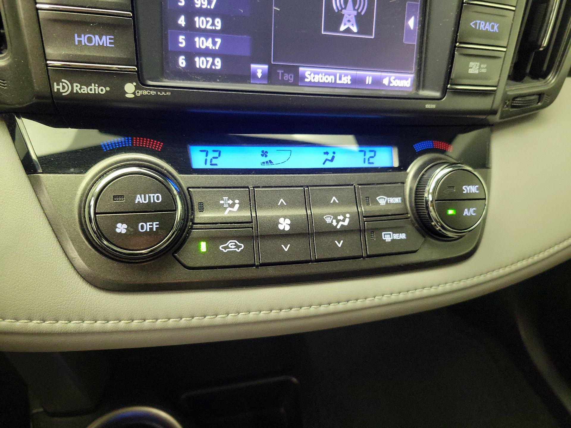 Thumbnail: 2014 Toyota RAV4 - 16