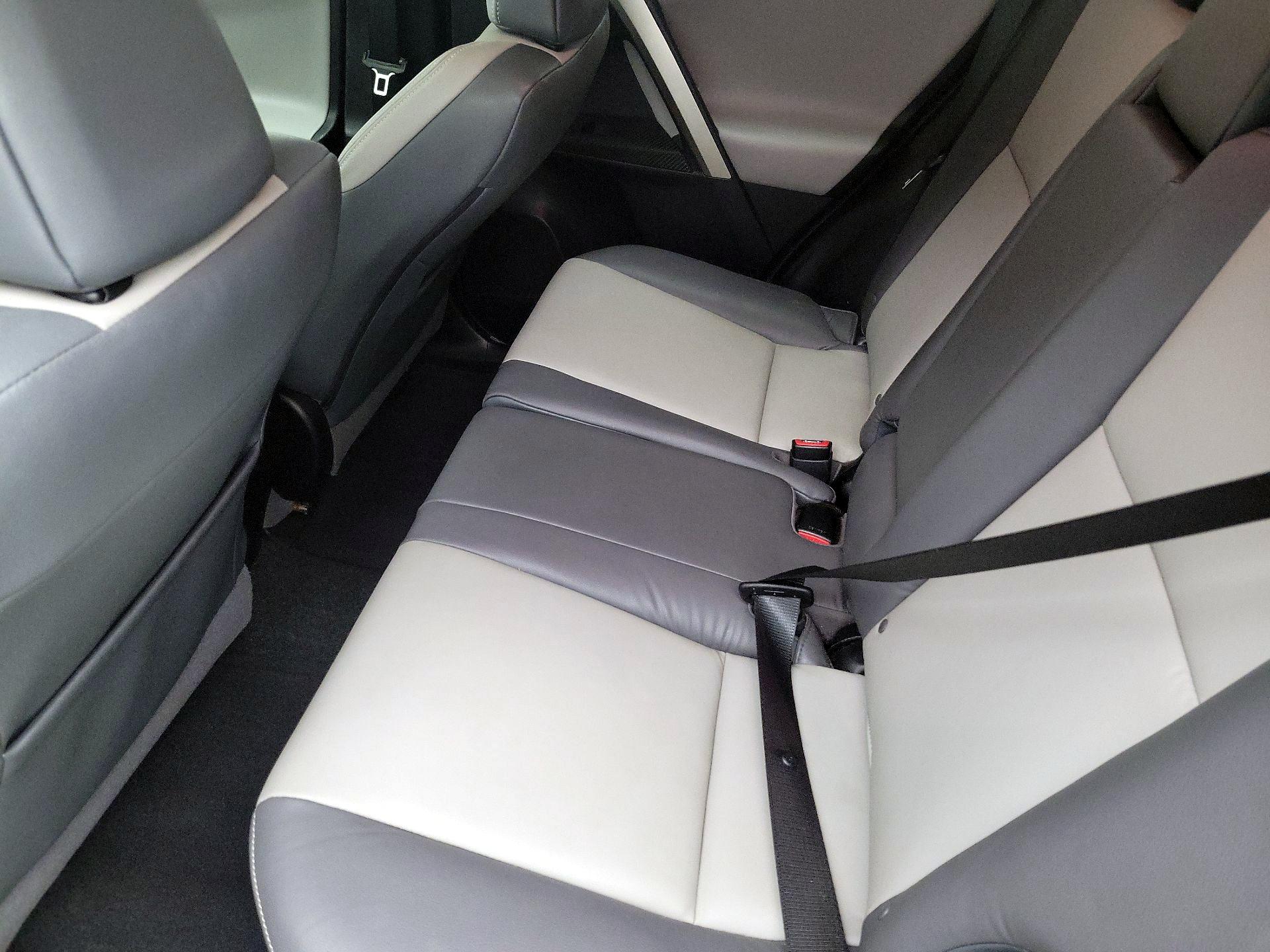 Thumbnail: 2014 Toyota RAV4 - 20